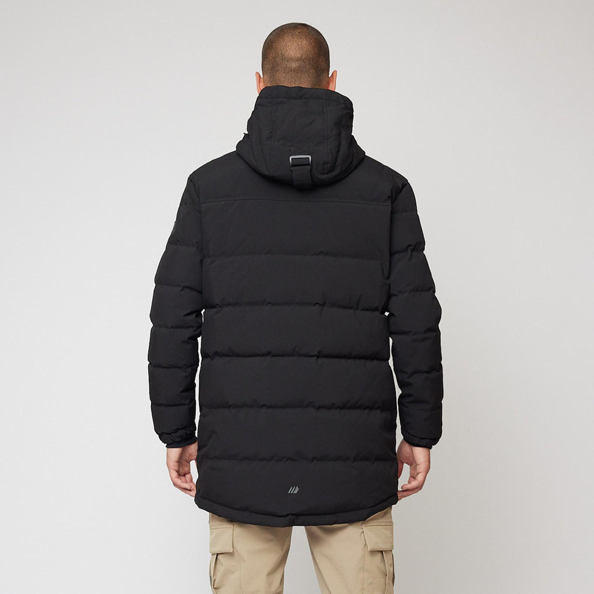 Nydalen – Black