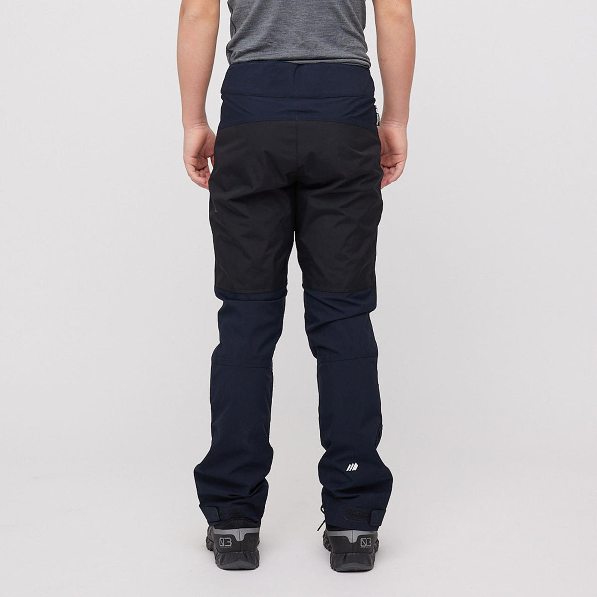 Gjendesheim – Dark Navy