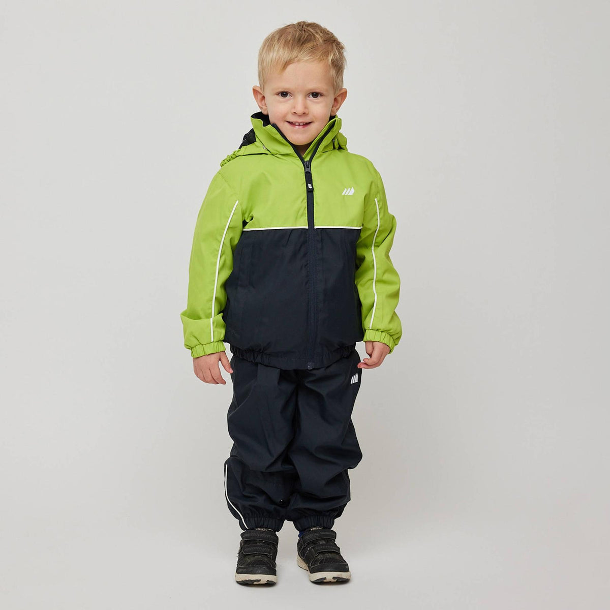 Picnic – Macaw Green