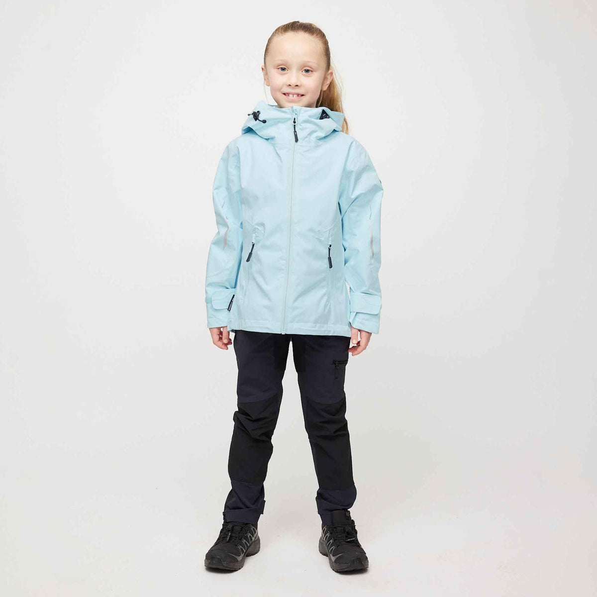 Middalen – Cory Blue