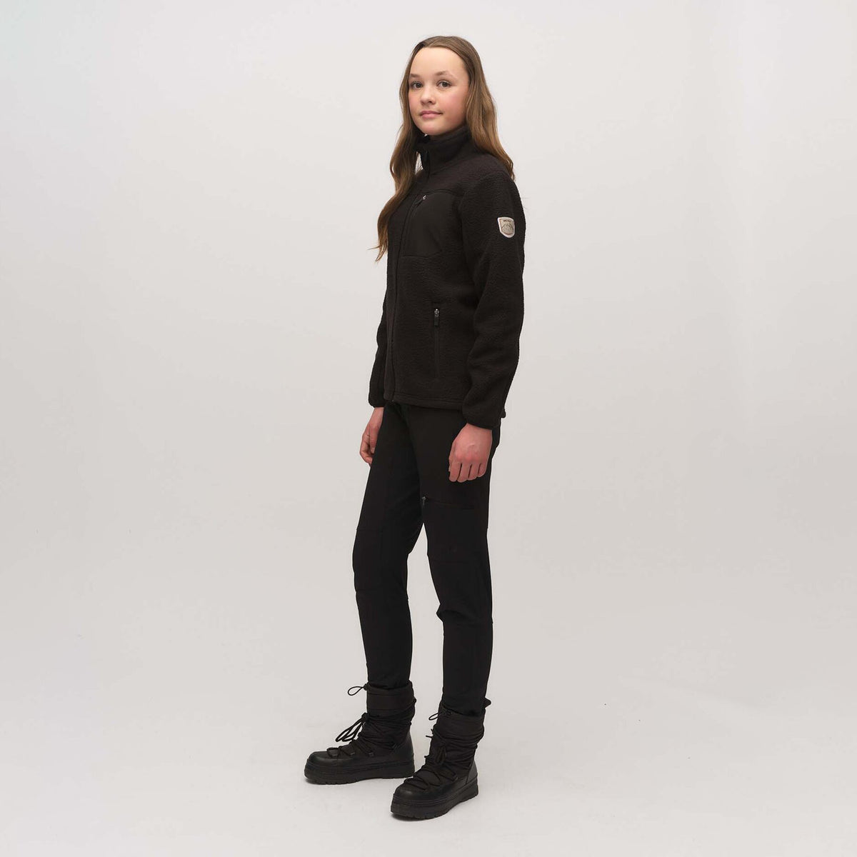 Leirbekk – Black