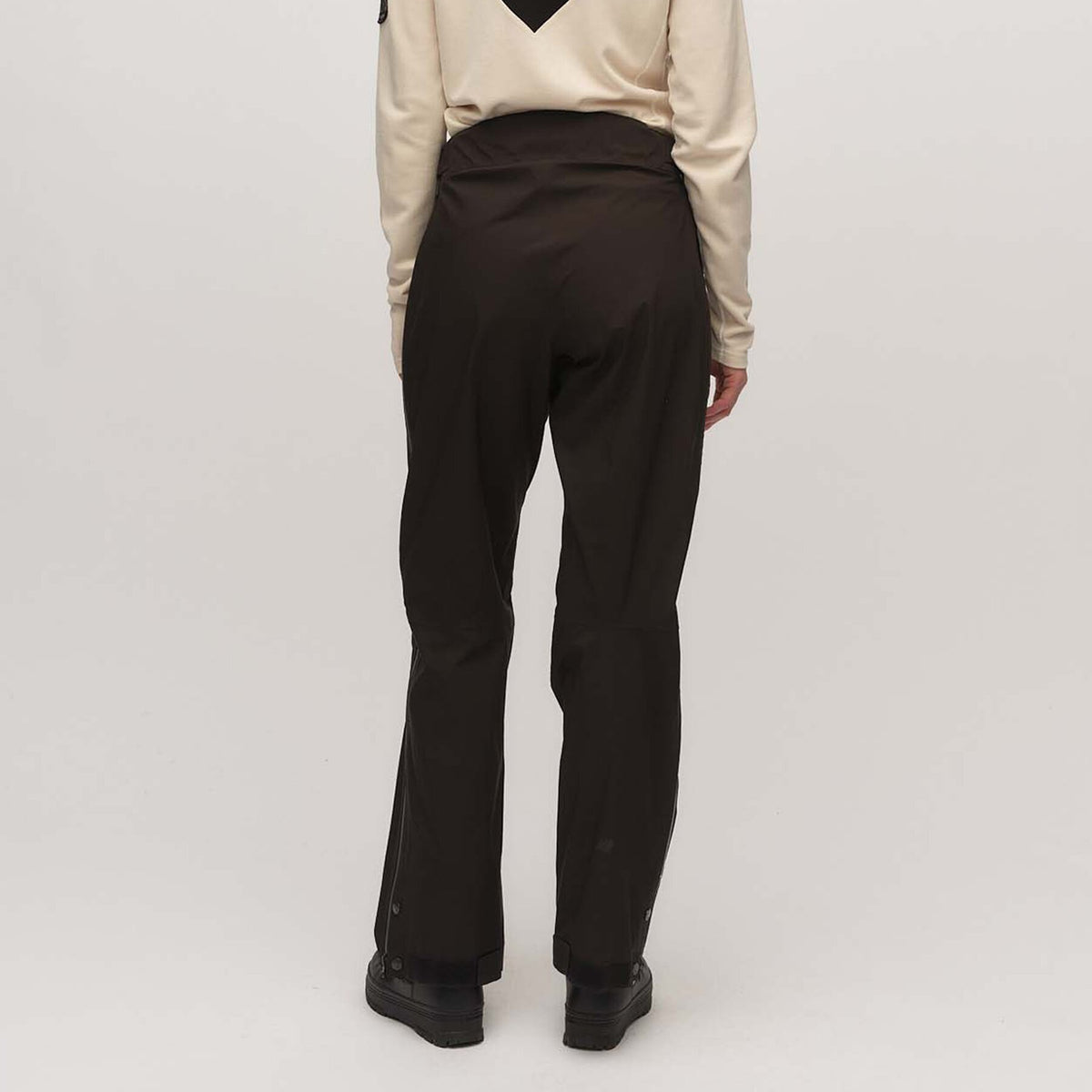 Stigen – Black