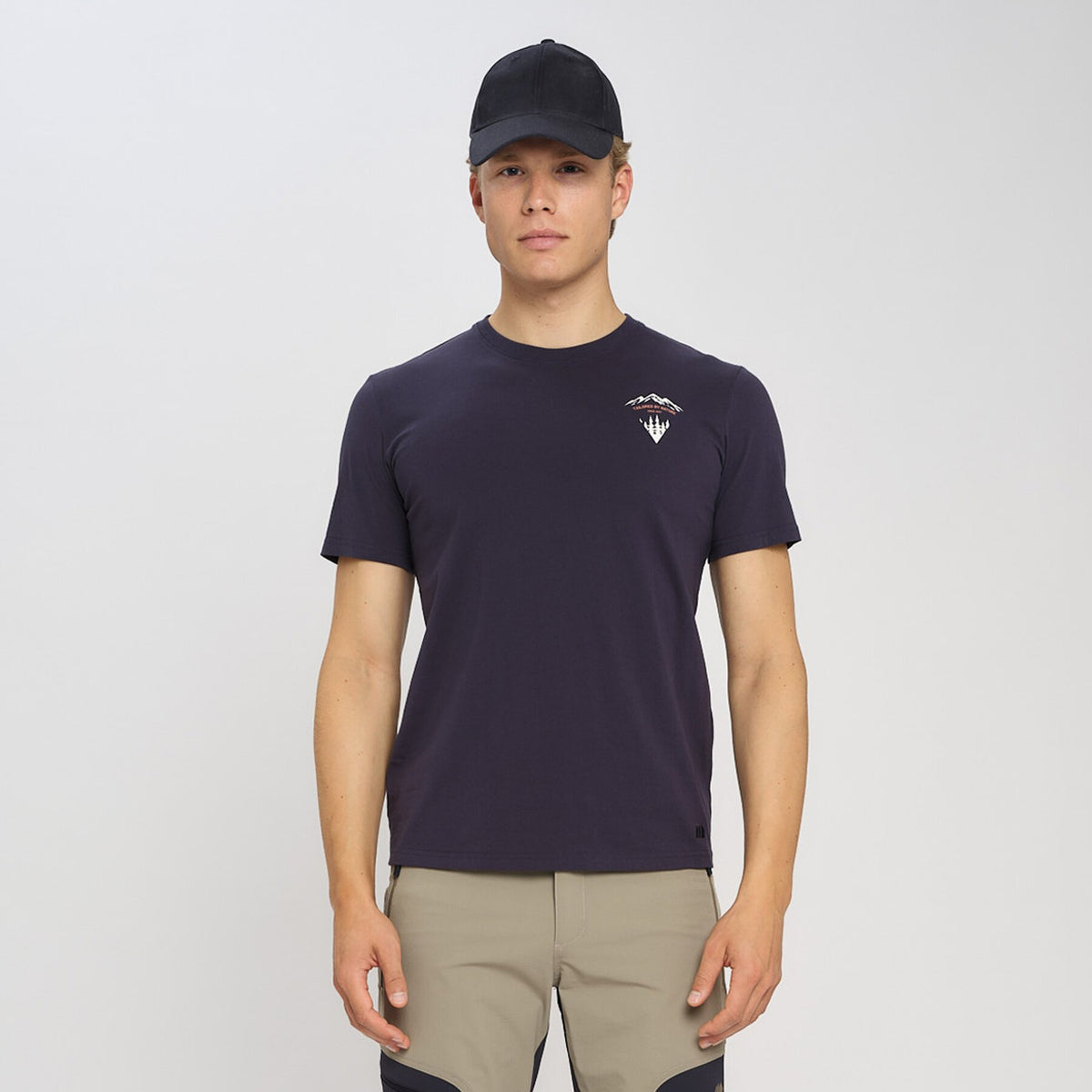 Luster – Parisian Night