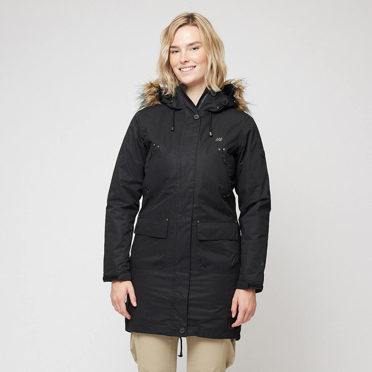 Sande – Black
