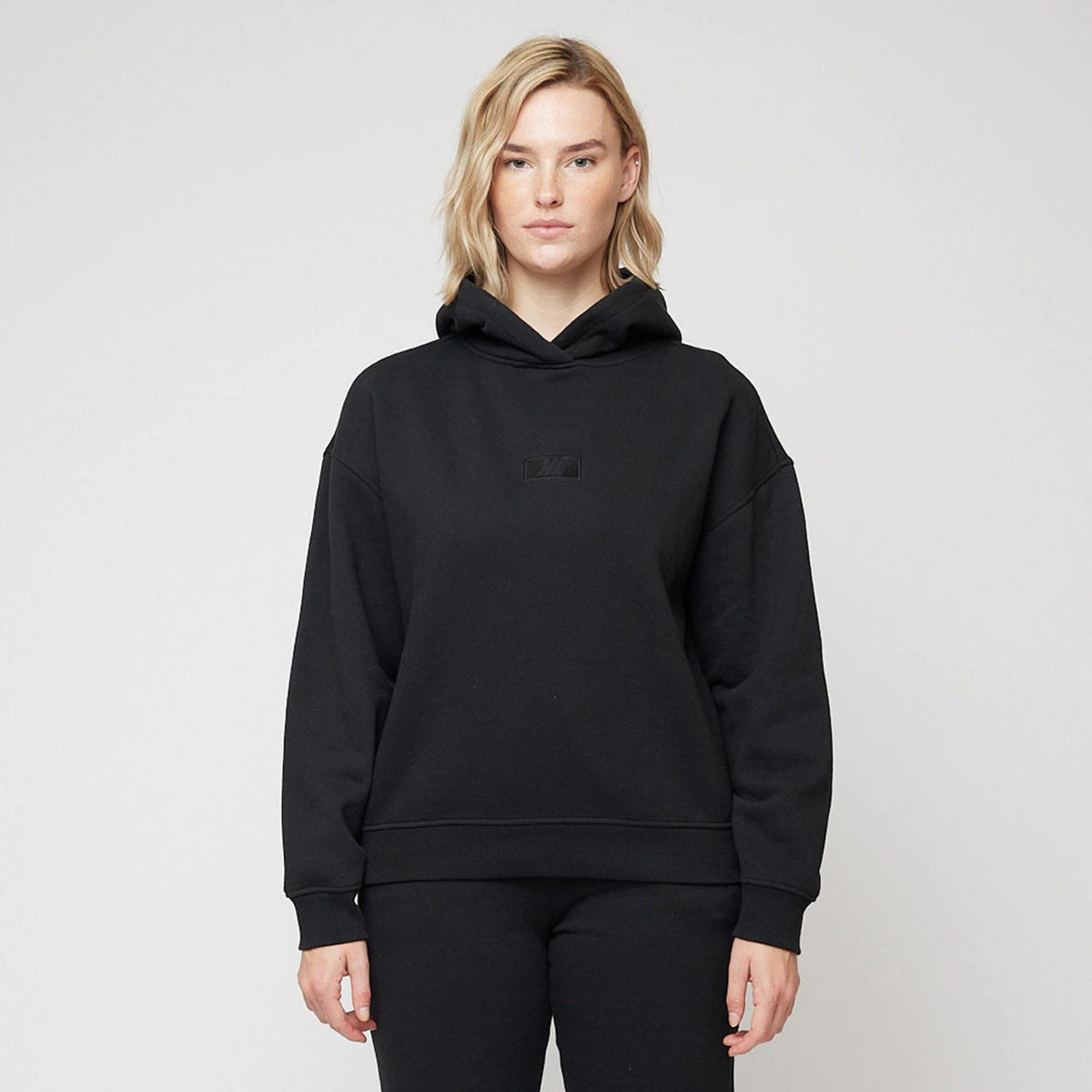 Marum – Black