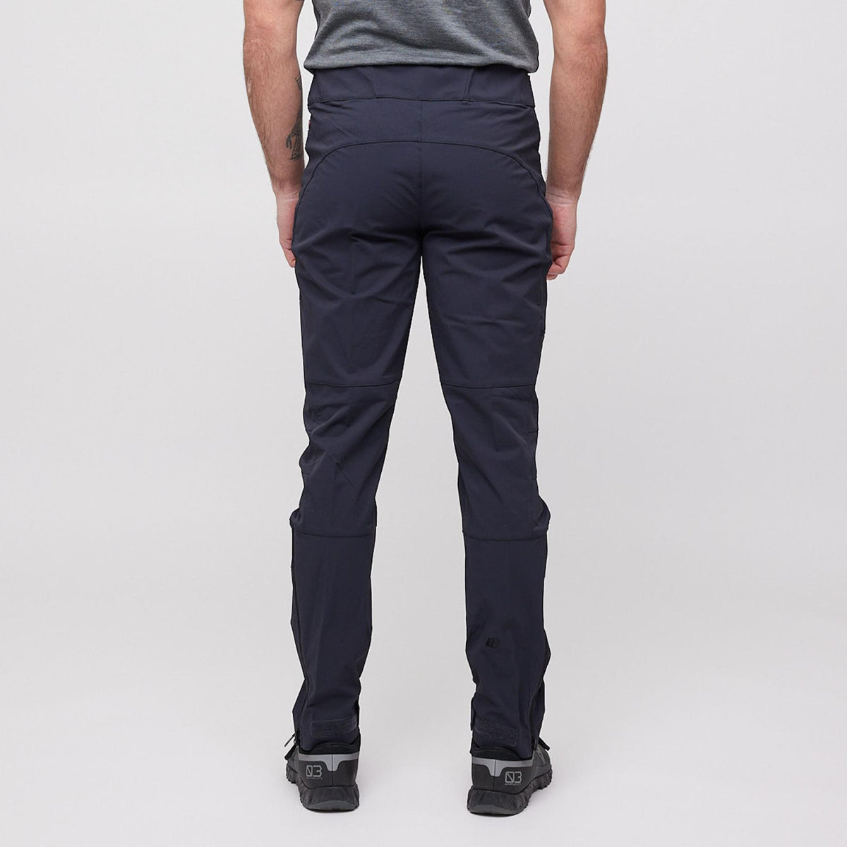 Larstinden – Dark Navy