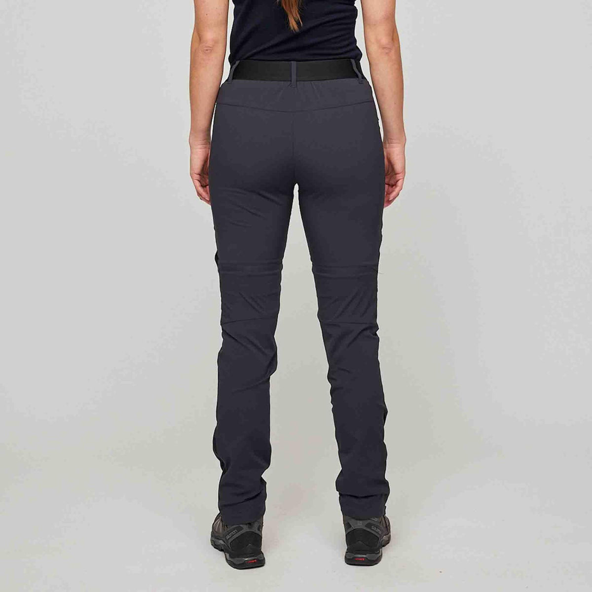 Husnes – Dark Navy