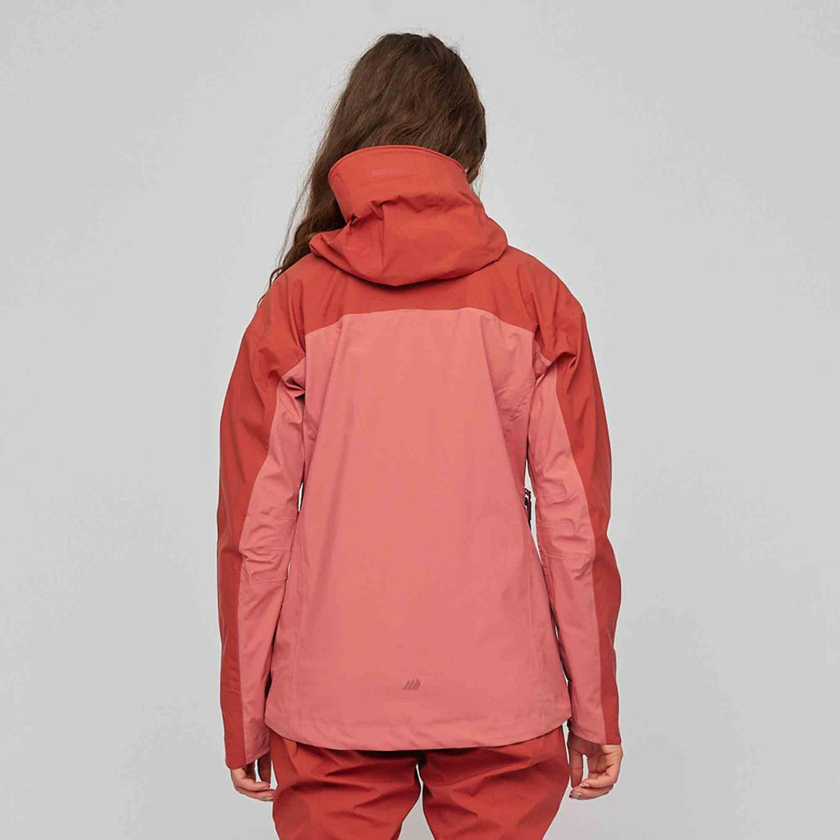 Blågjella – Dusty Cedar