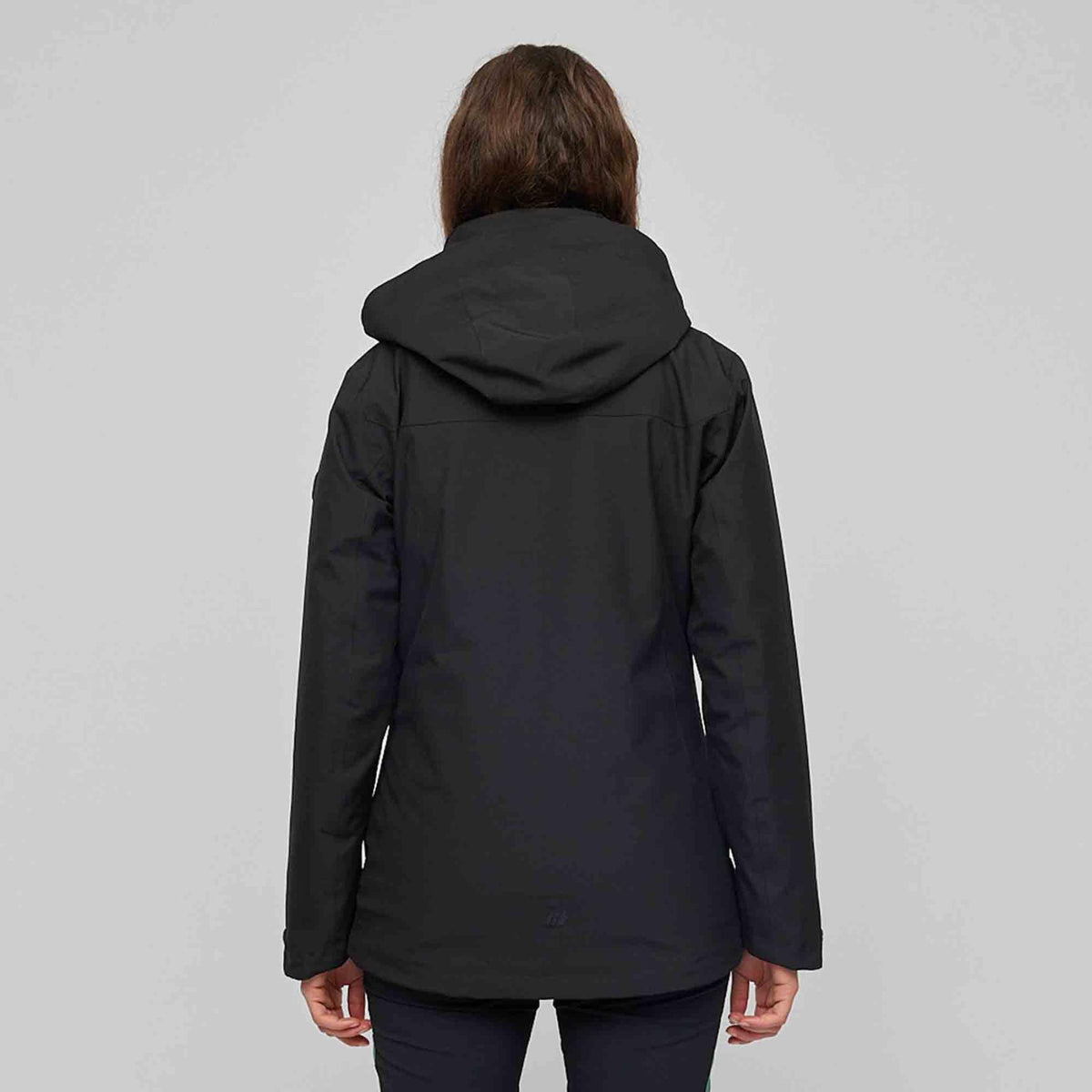 Ryssdal – Black