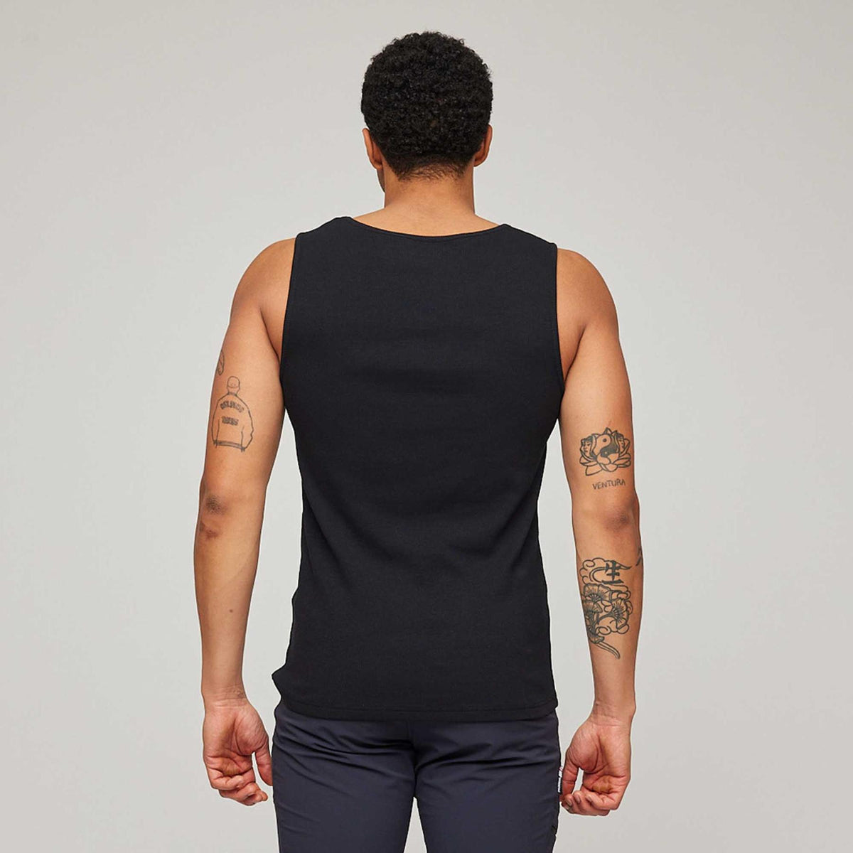 Rauer – Black