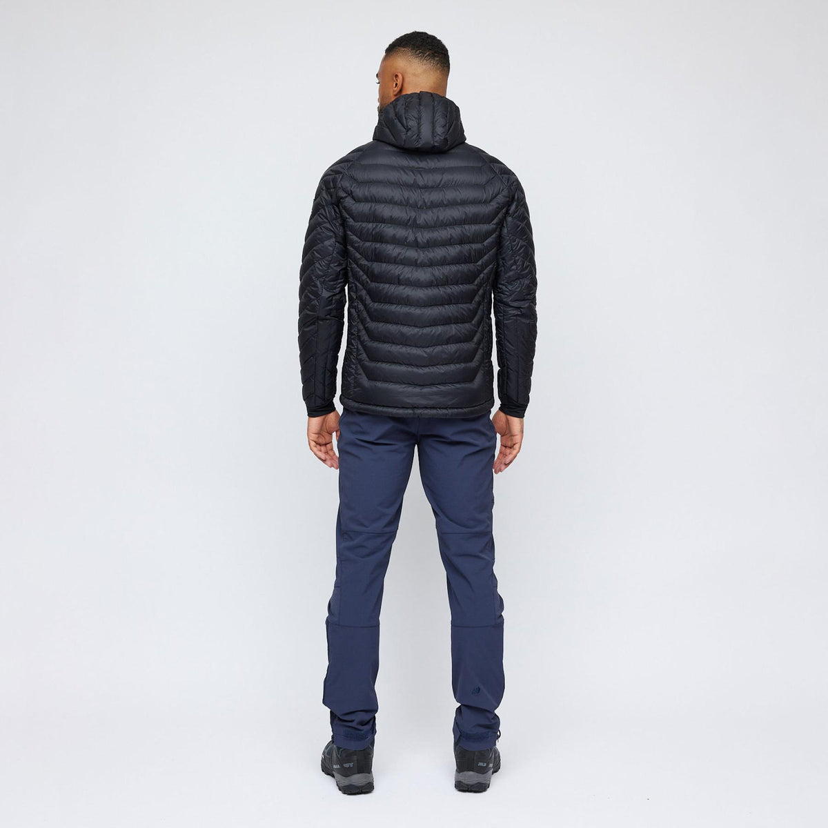 Salen CO – Black
