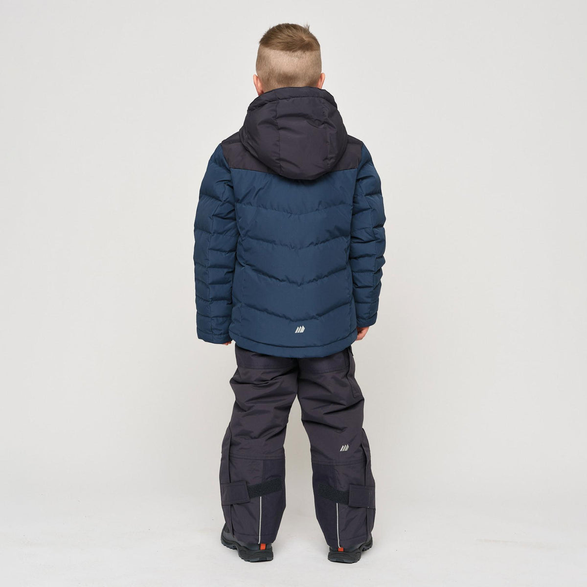 Hureset – Dark Denim