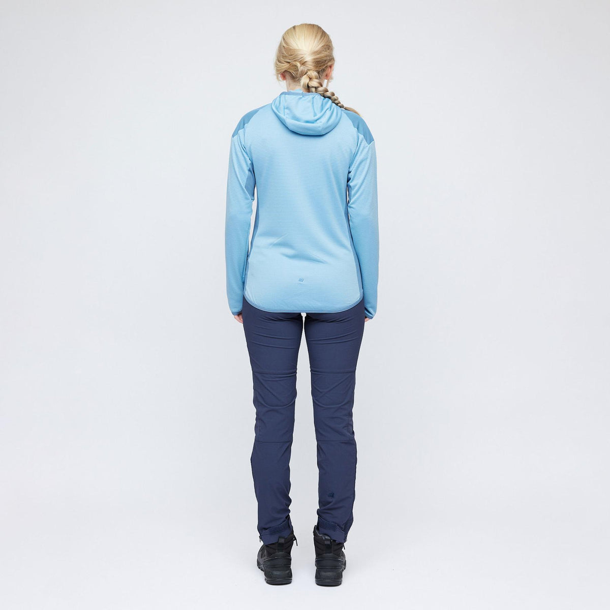 Nissedal – Dusk blue