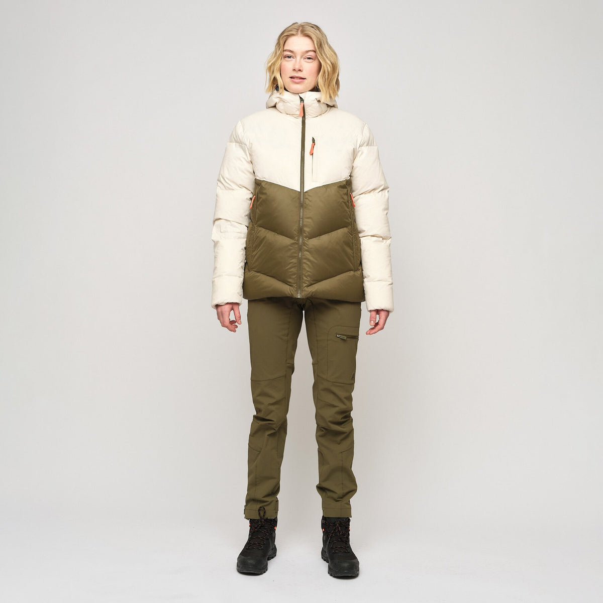 Veslepiggen – Ivy Green
