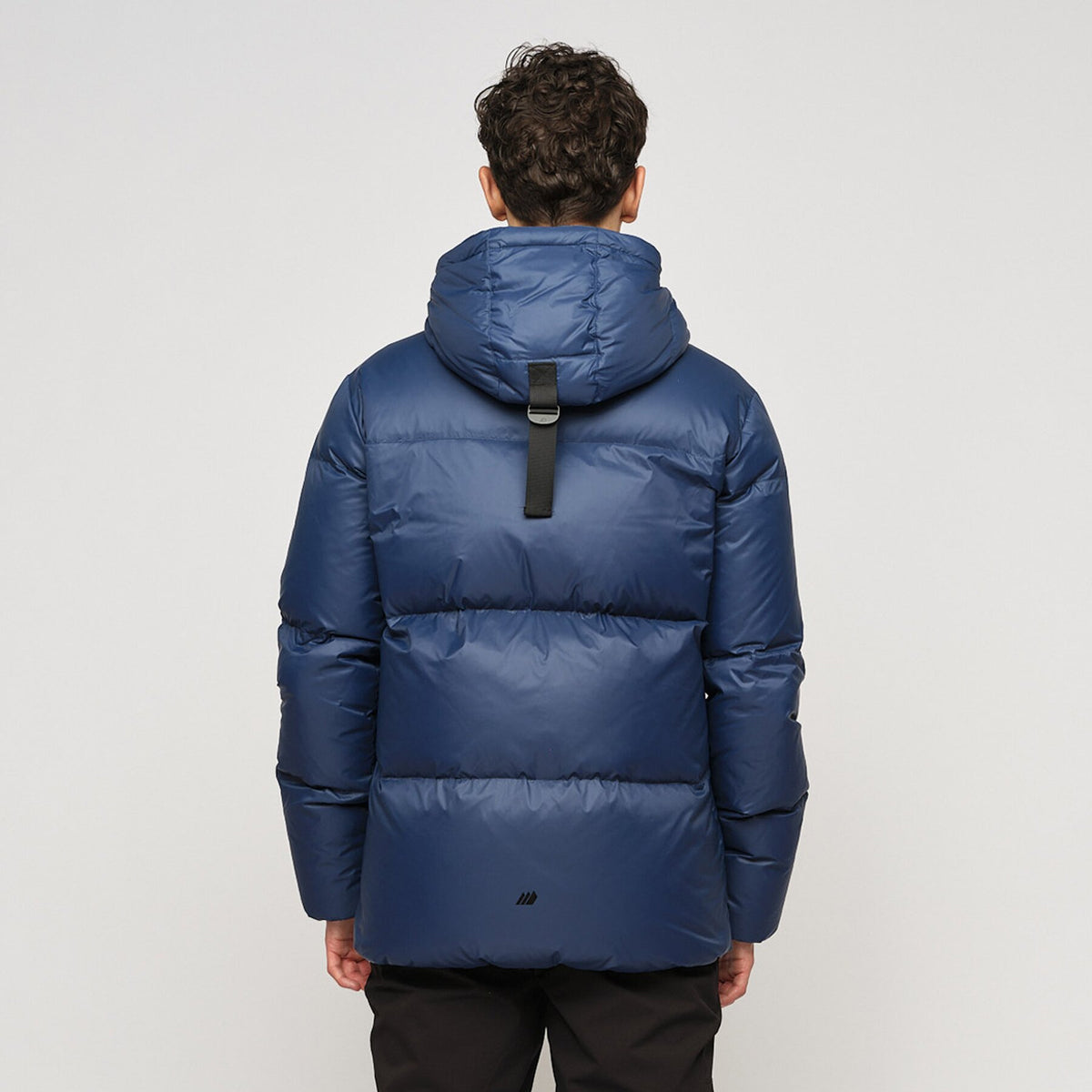 Ustetind – Dark Denim