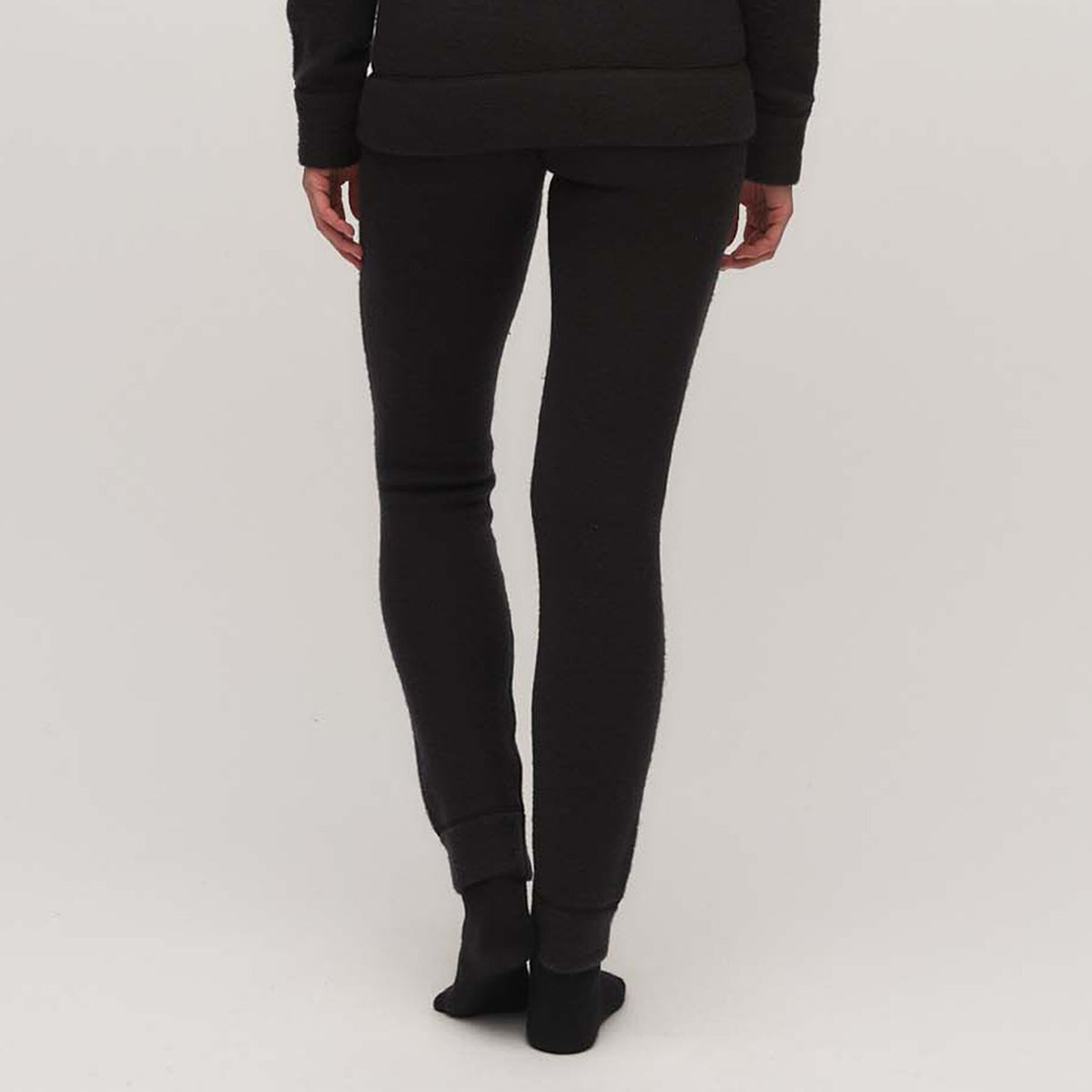 Ymelstinden – Black
