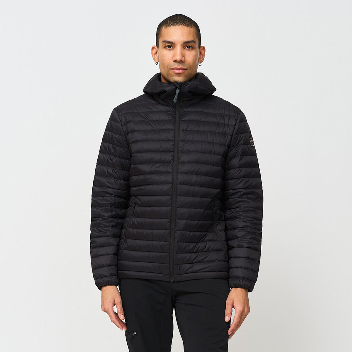 Salen – Black
