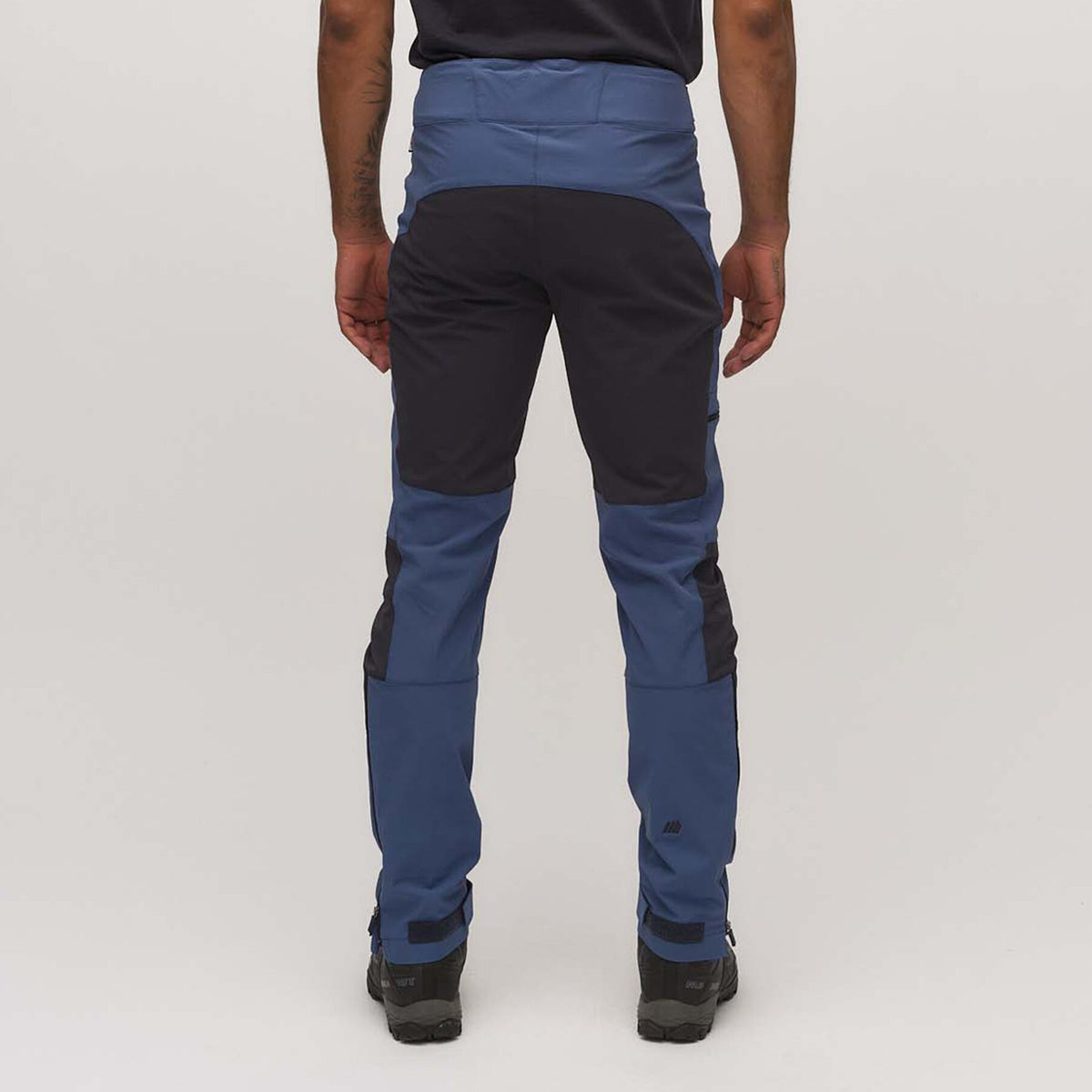 Larstinden – Denim Blue