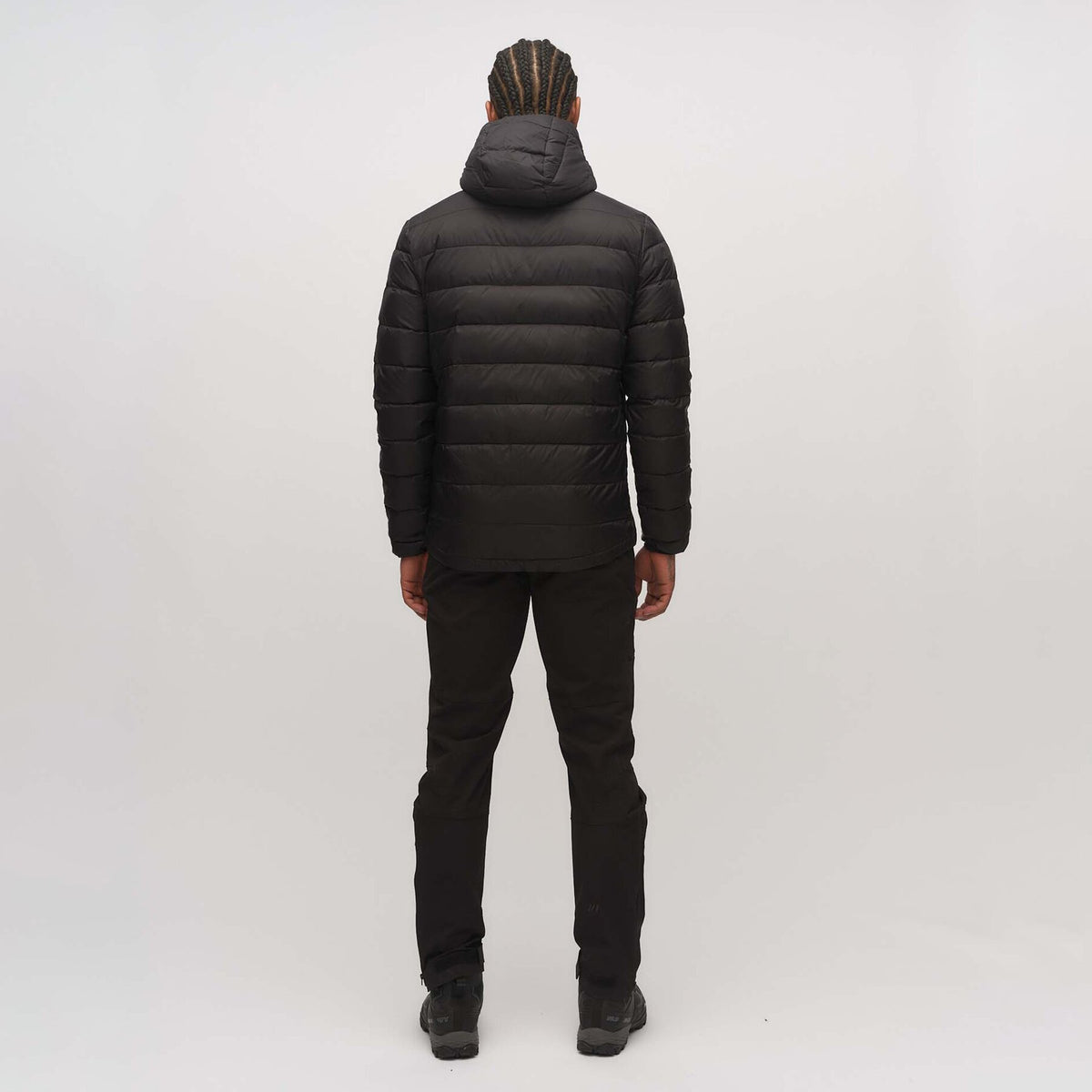 Salen – Black