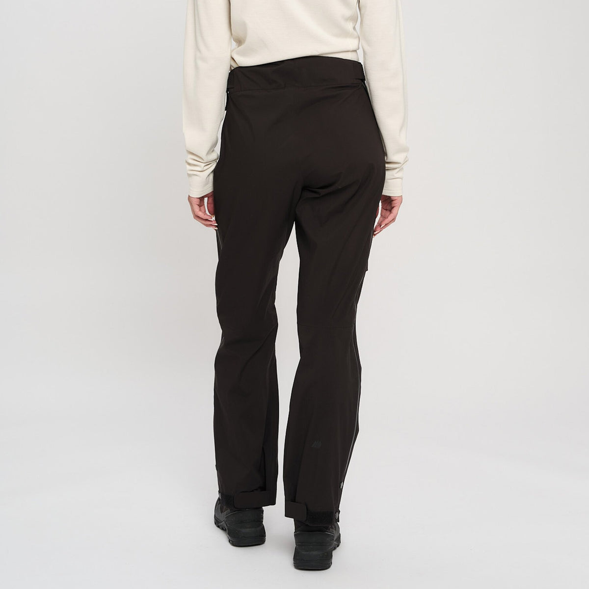 Stigen – Black