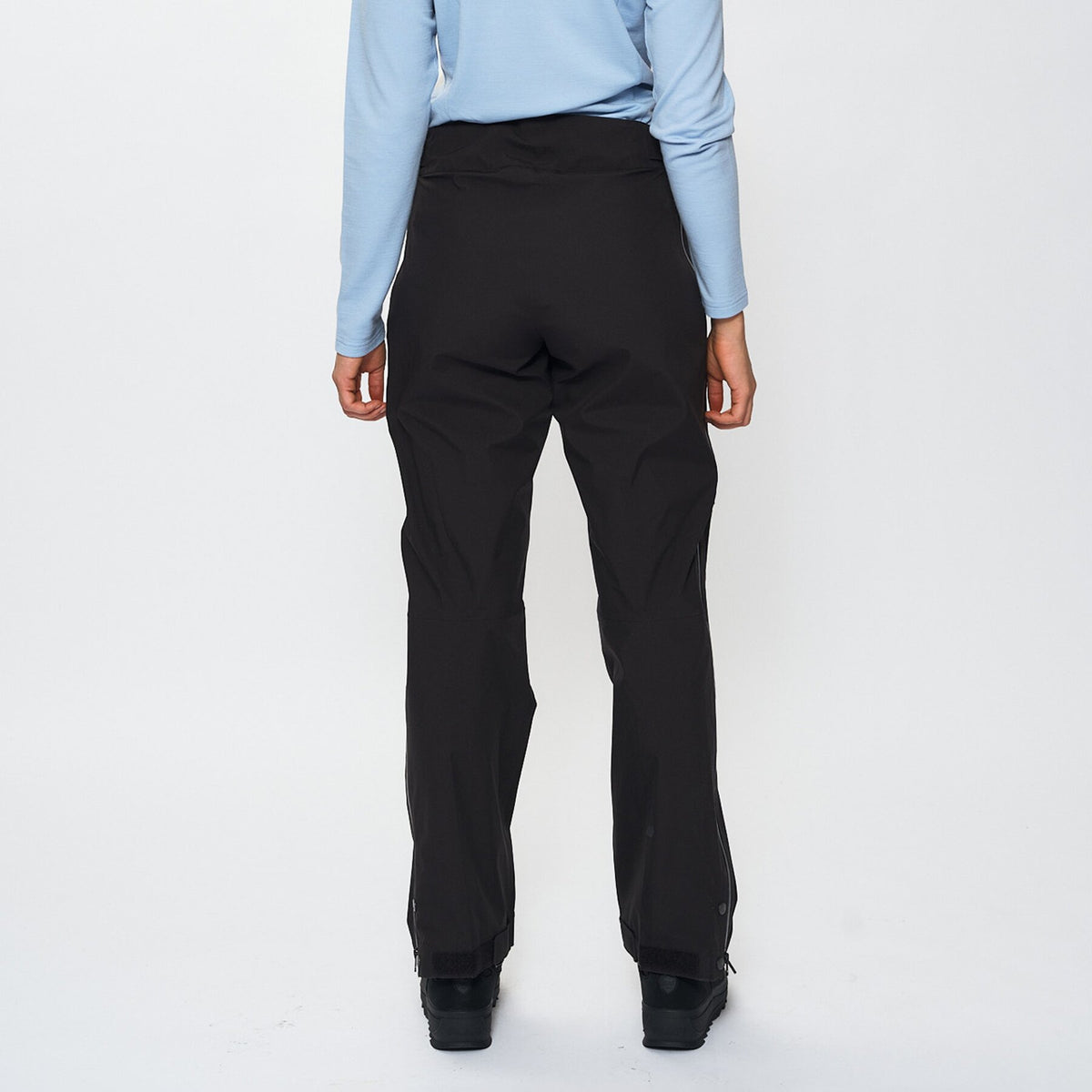 Stigen – Black
