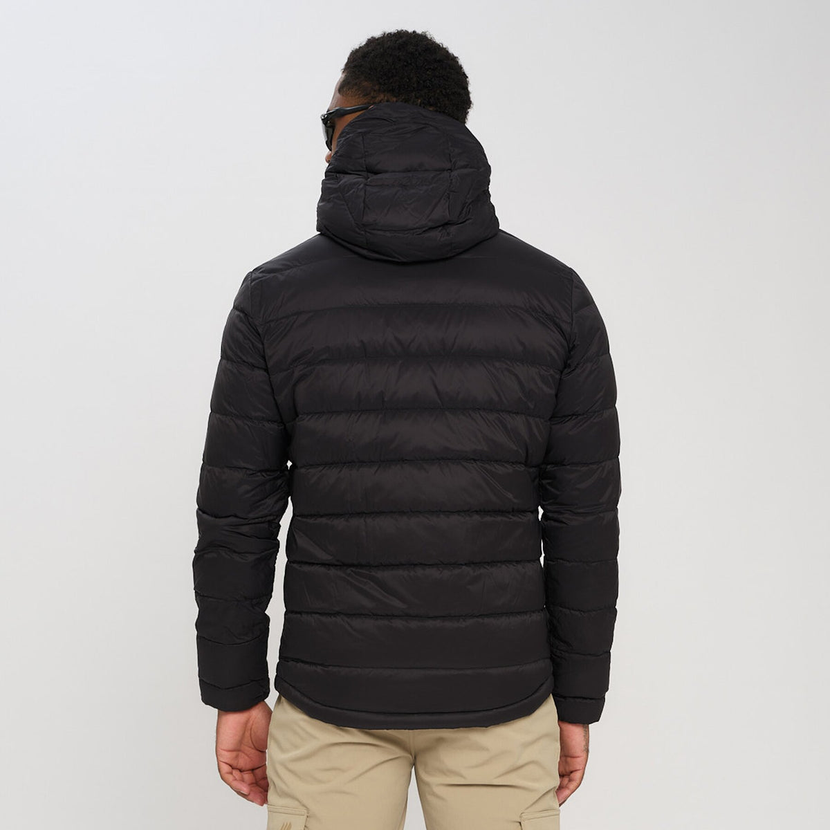 Salen – Black