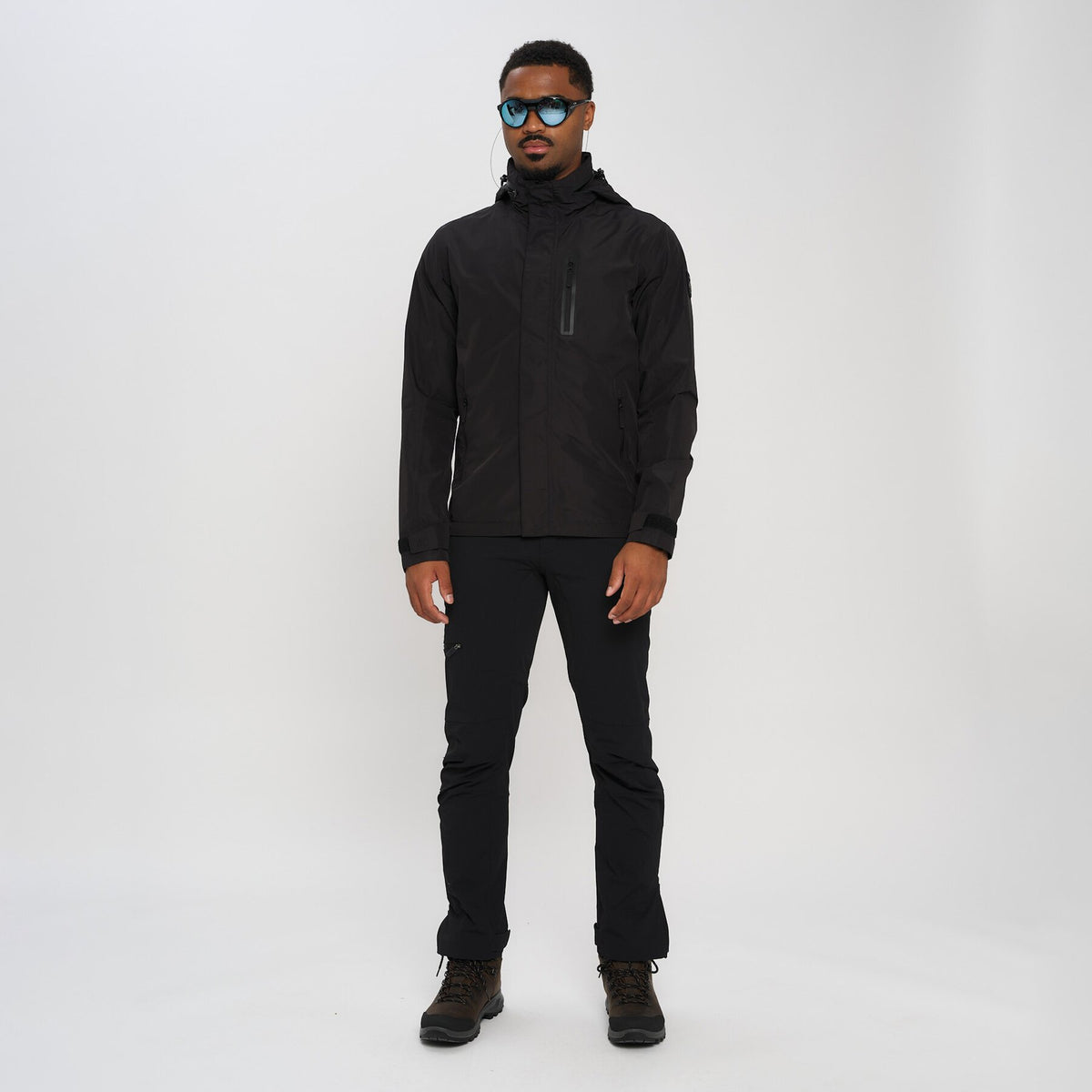 Vangen – Black