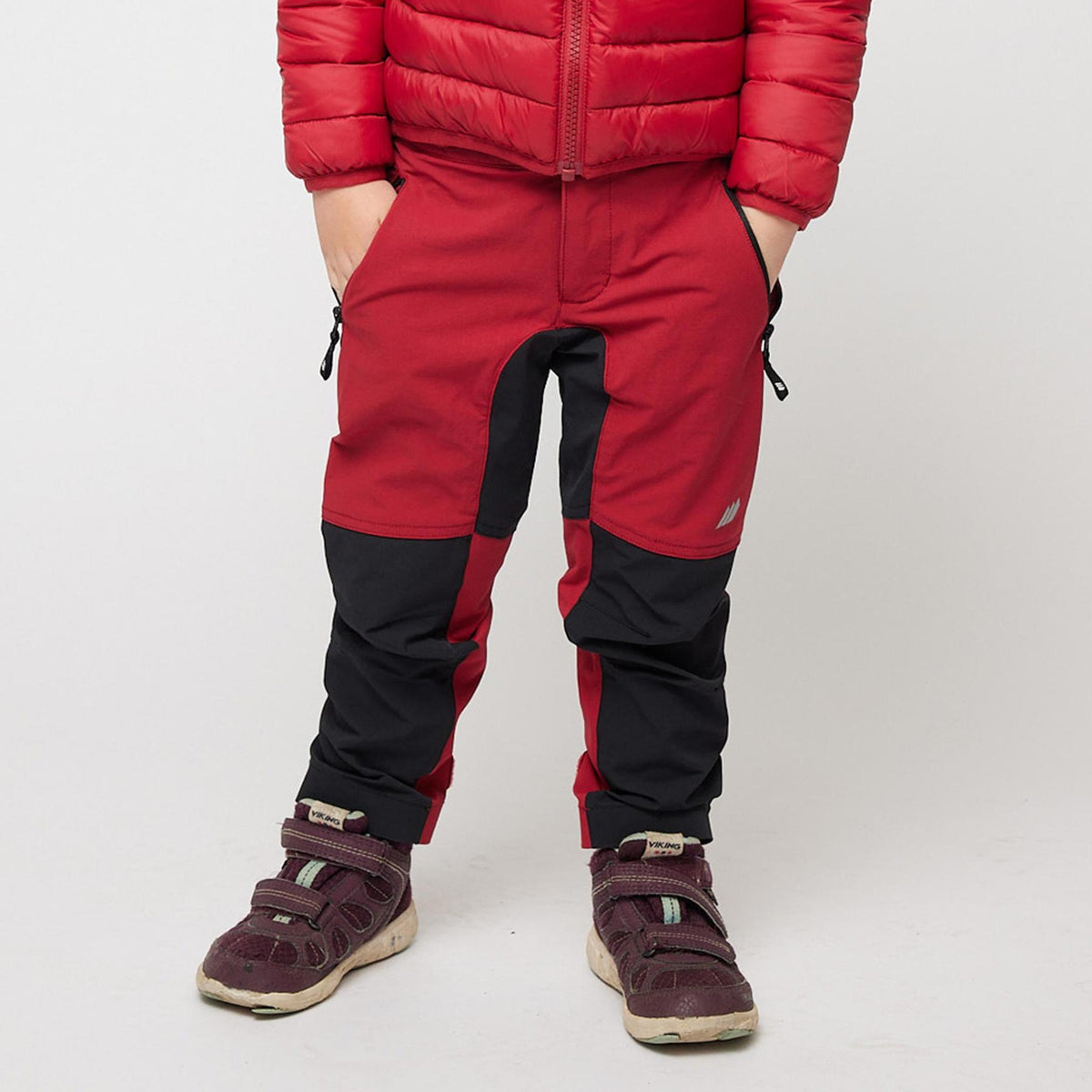 Tinden – Wine Red