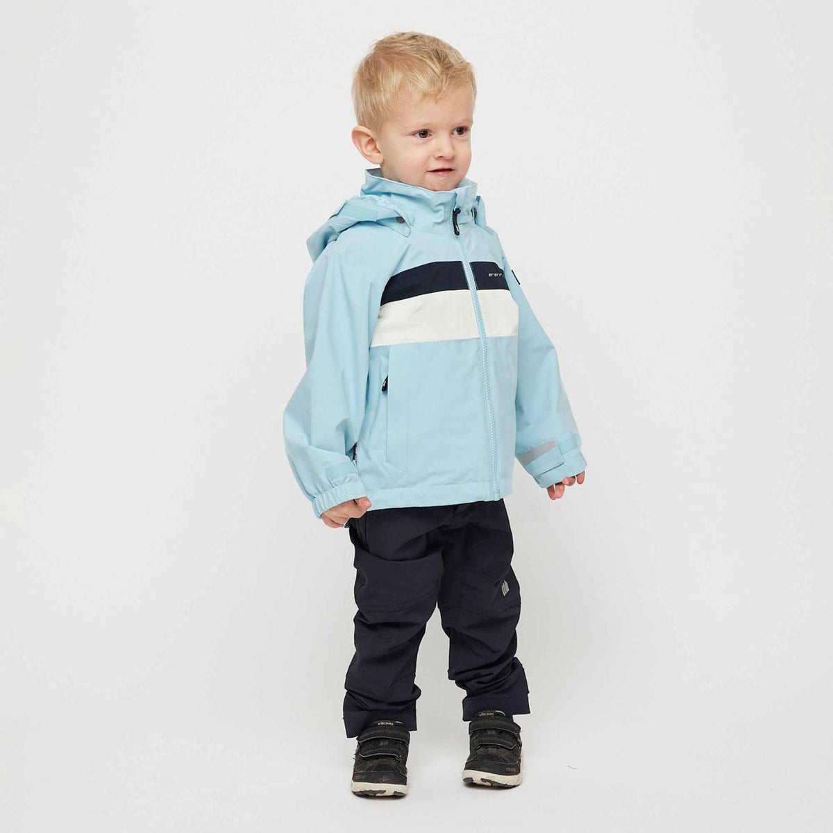 Valle – Cory Blue