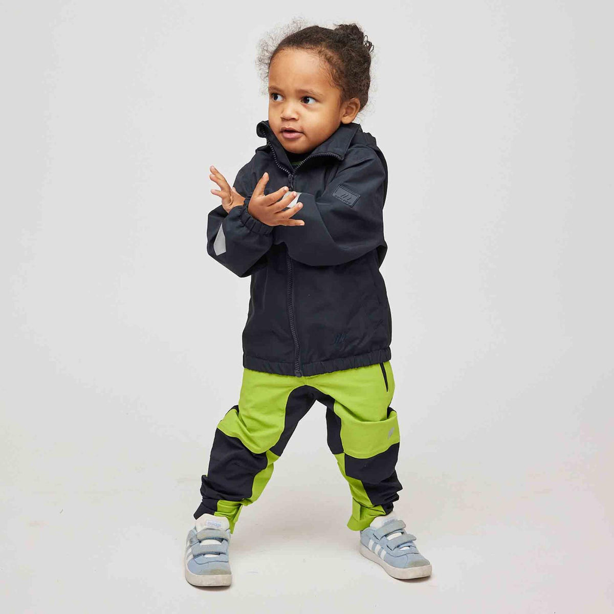 Tinden – Macaw Green