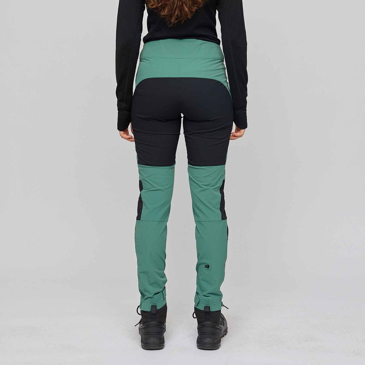 Ringstind – Smoke Pine