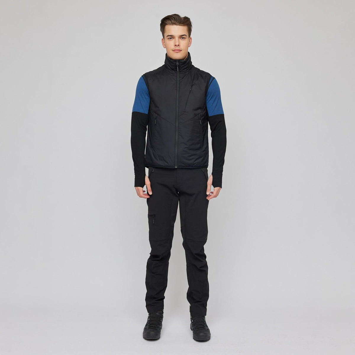 Ryggehøi – Black