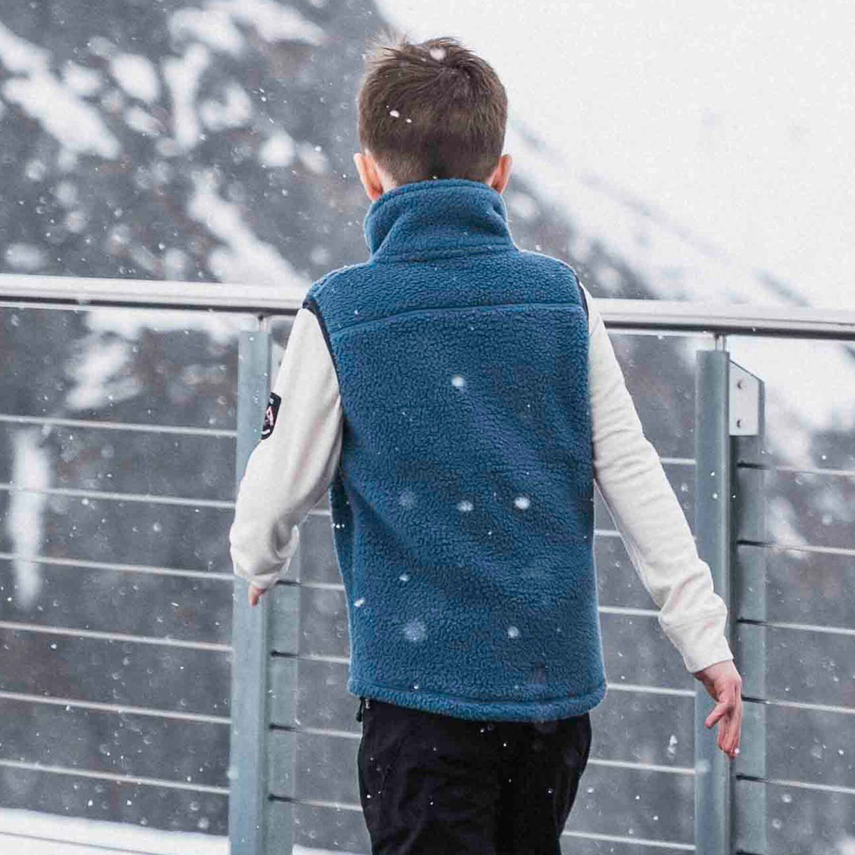 Skjelvika – Dark Denim