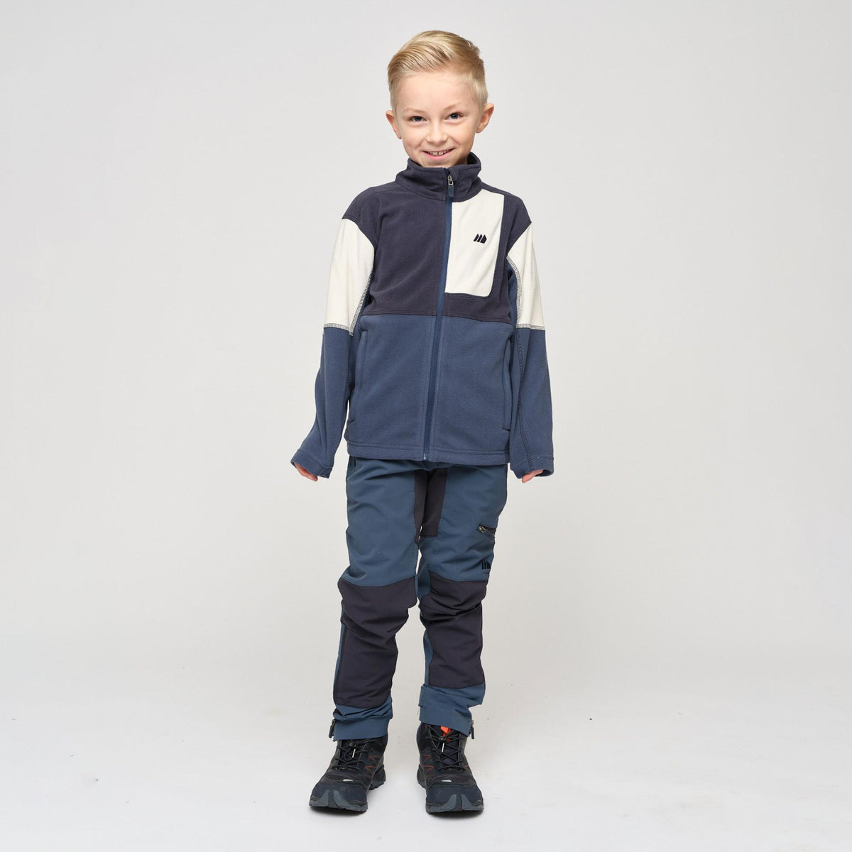 Troms – Dark Denim