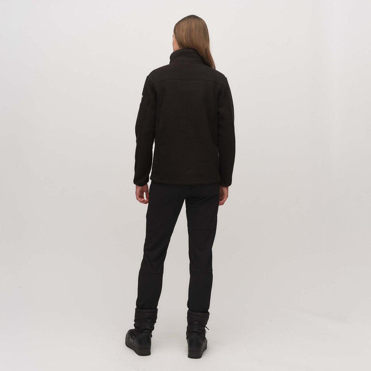 Leirbekk – Black