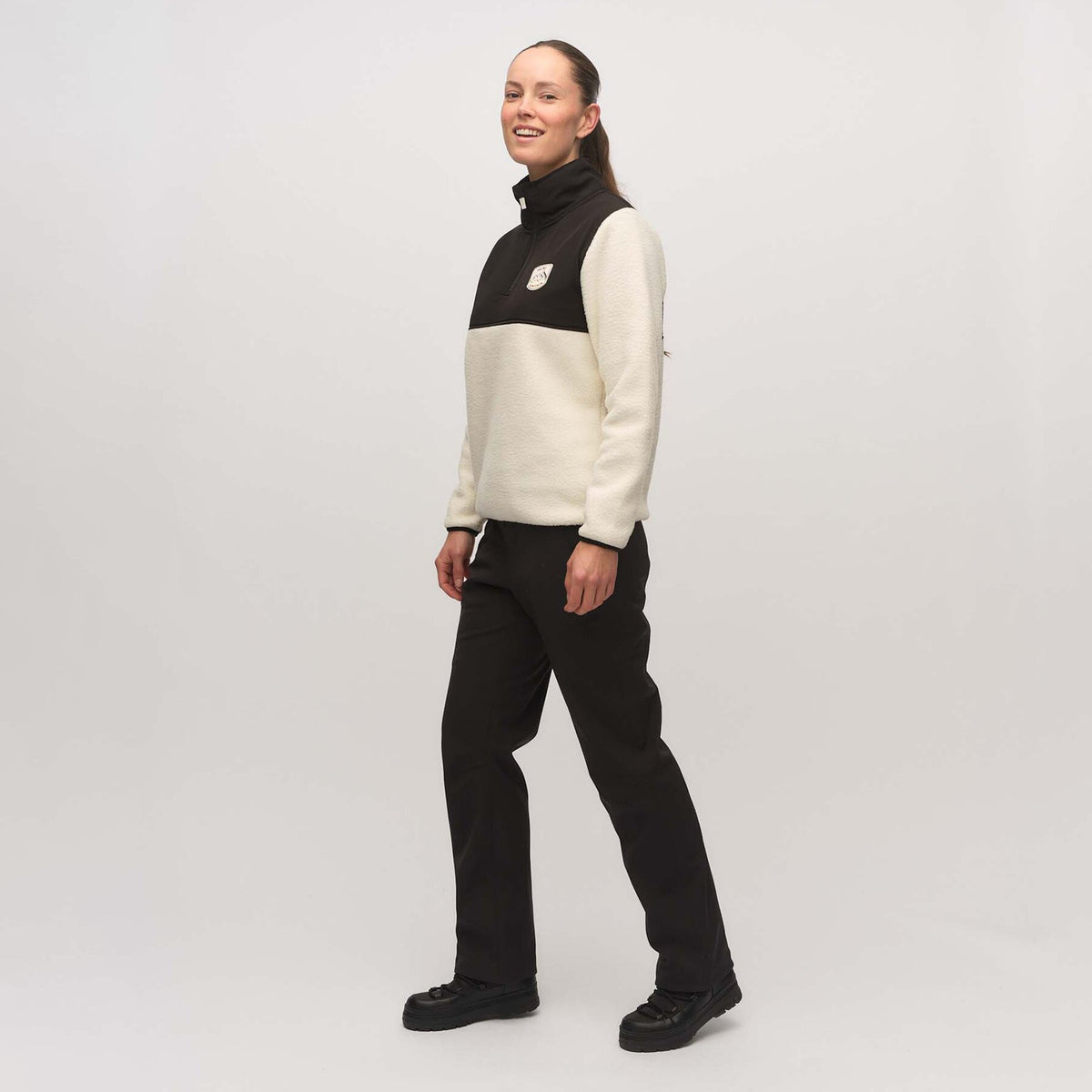 Nautgardstinden – Black