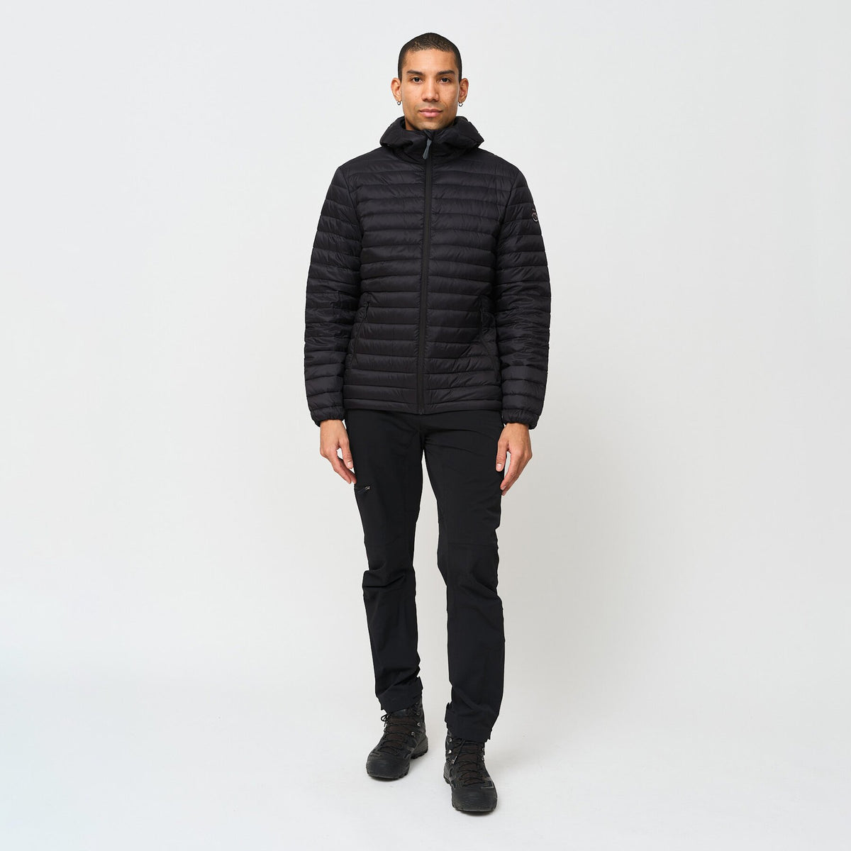 Salen – Black