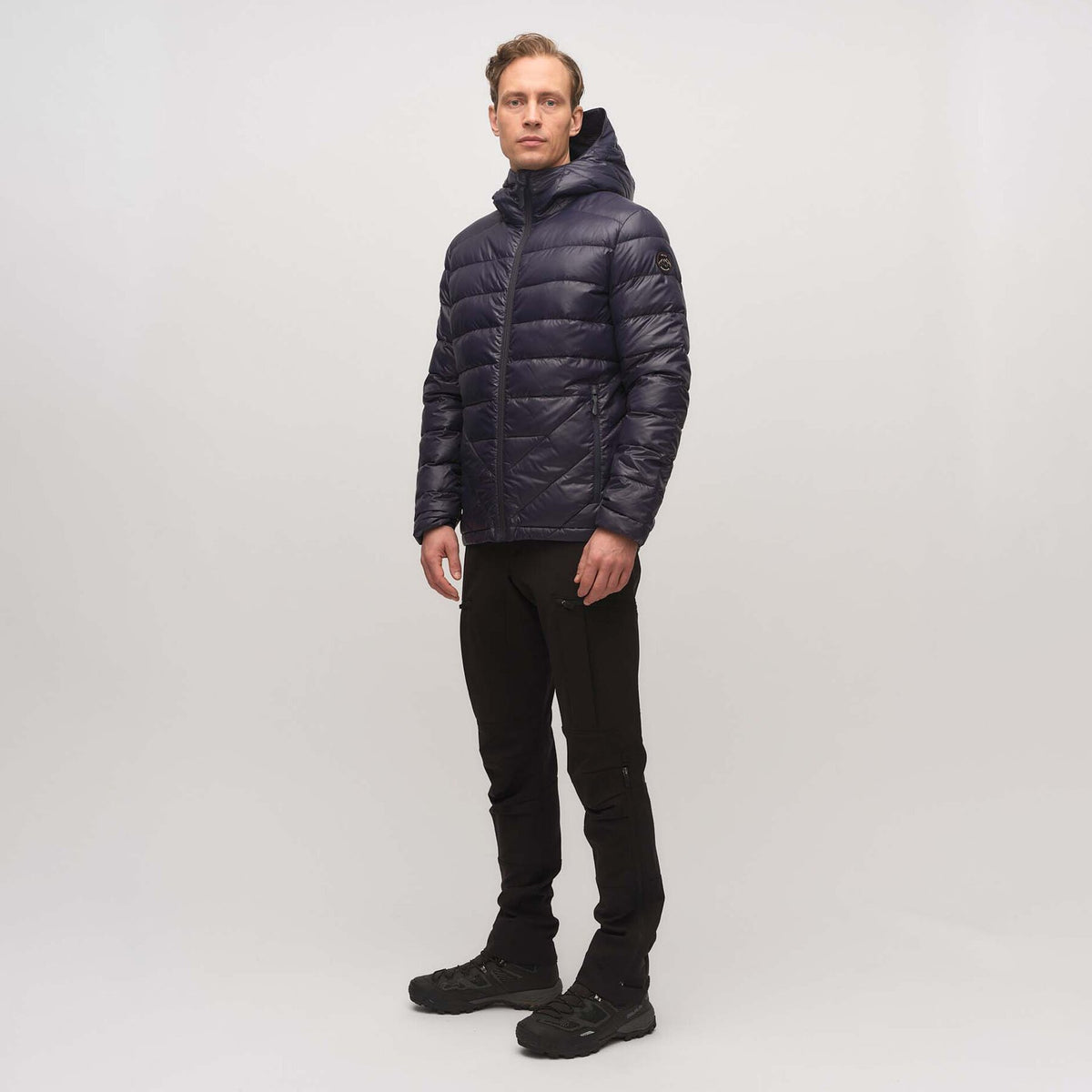 Salen – Parisian Night Shiny
