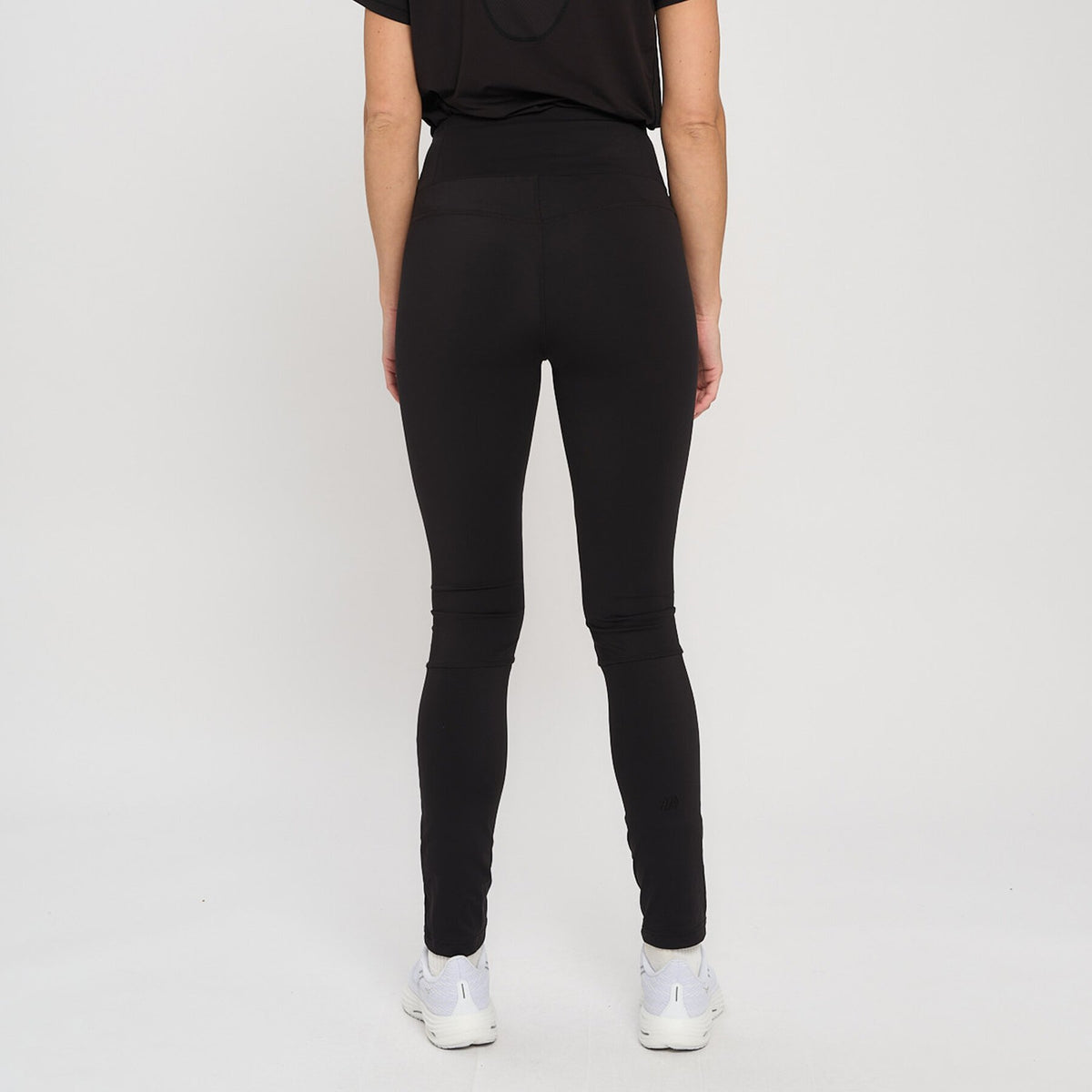 Rauma – Black