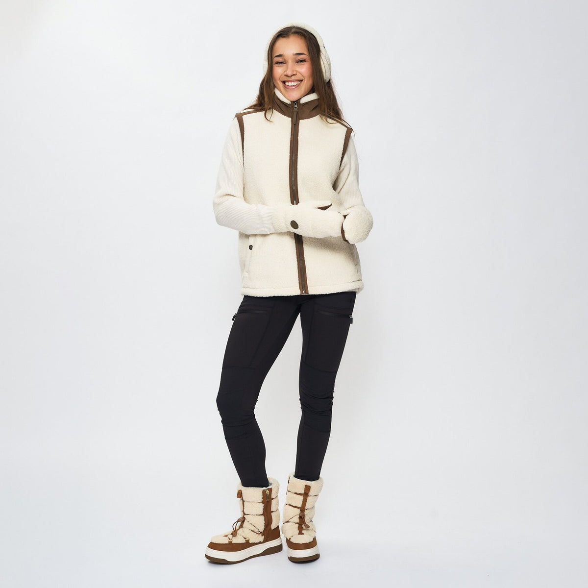 Una – Offwhite