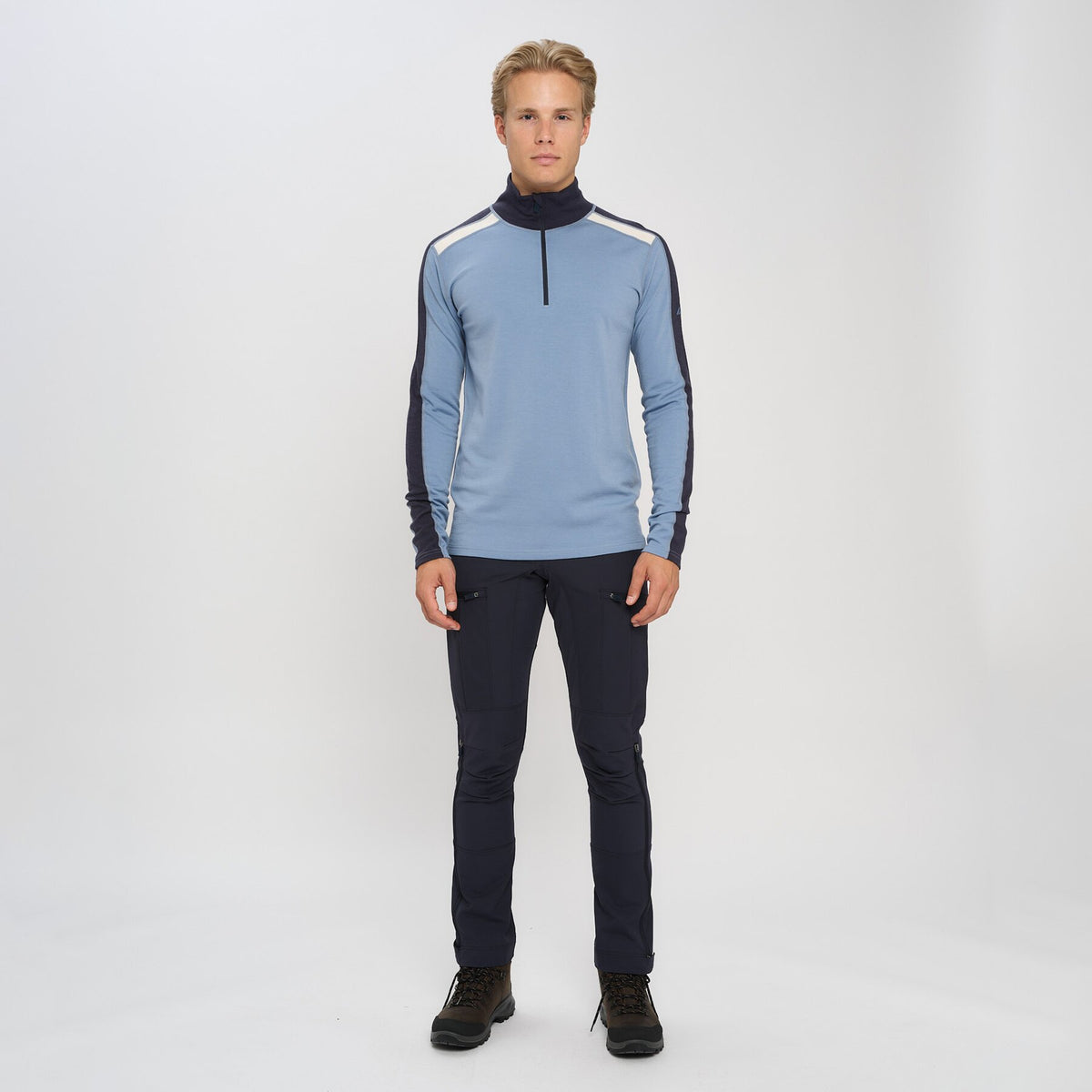 Storsteinfjellet – Rain Washed