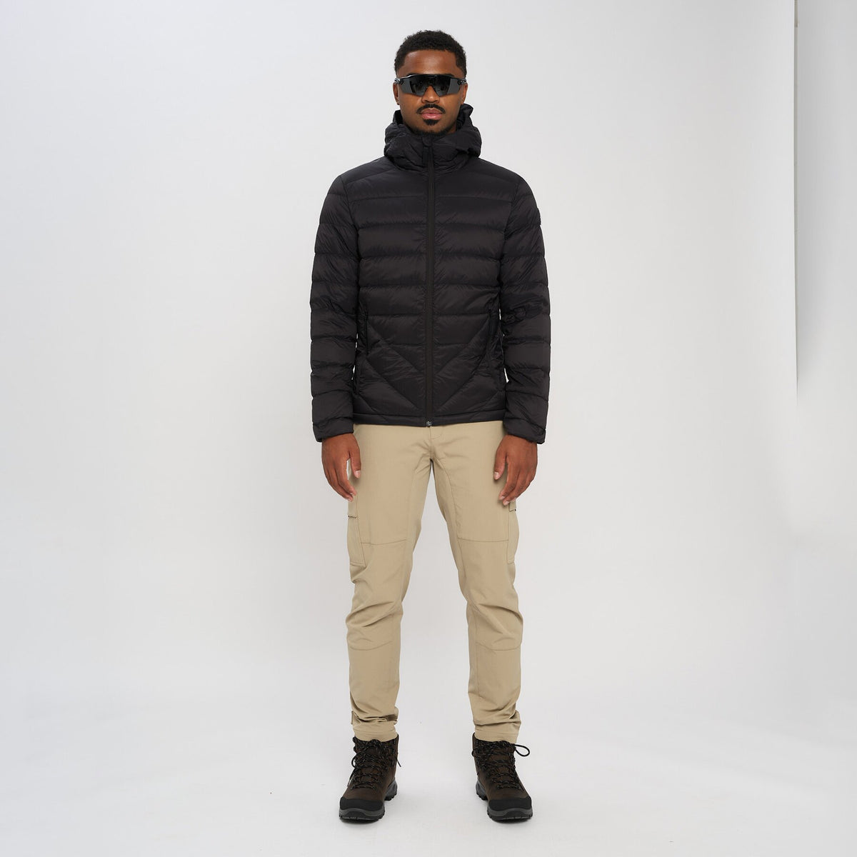 Salen – Black