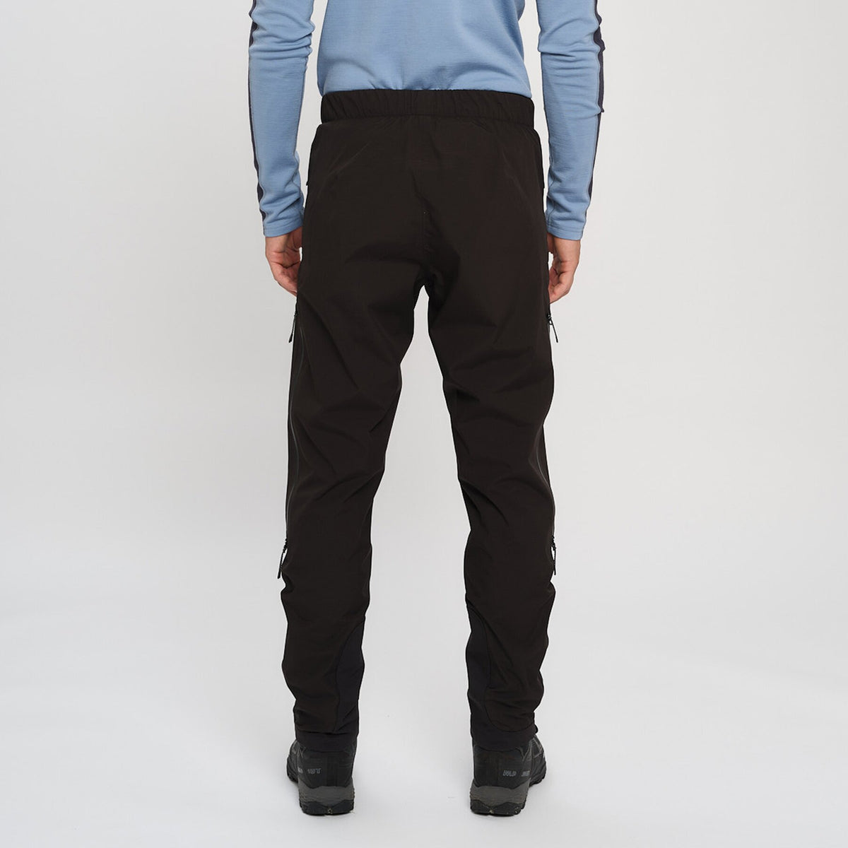 Dovre – Black