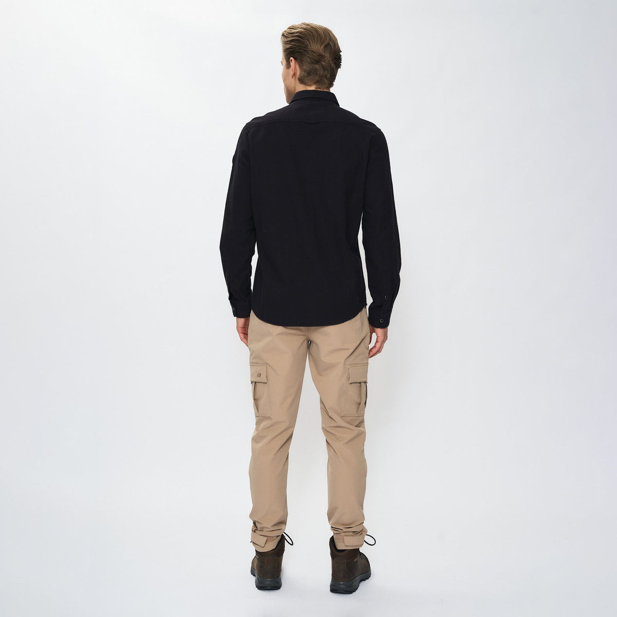 Inndal – Black