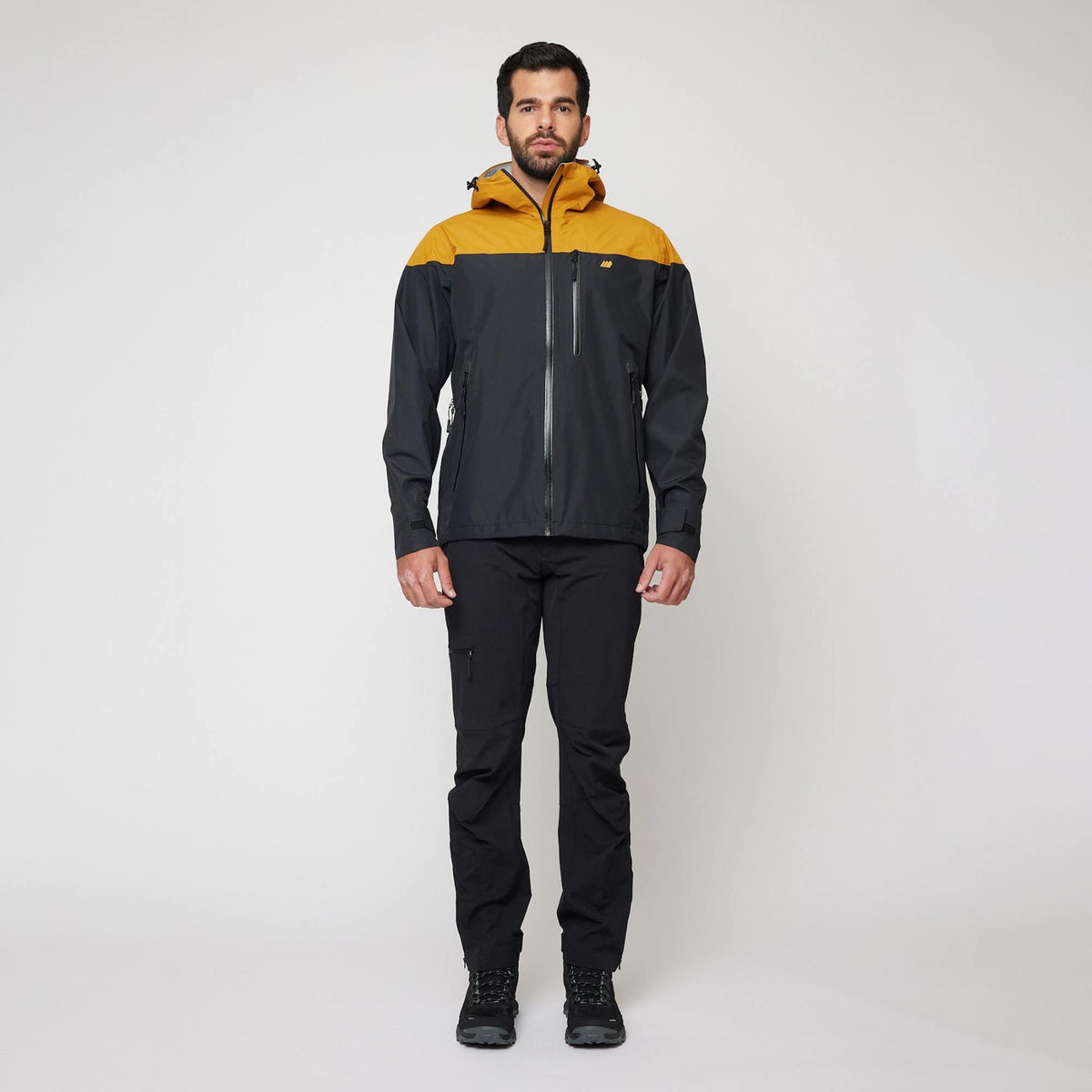 Kirkestinden – Black