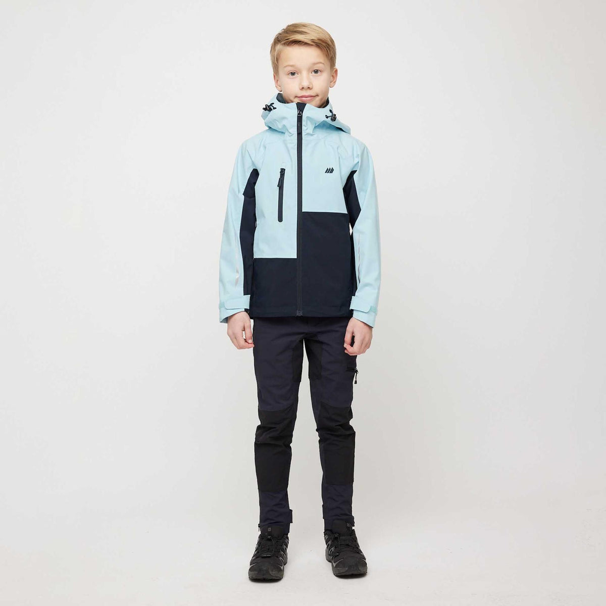 Lystad – Dark Navy