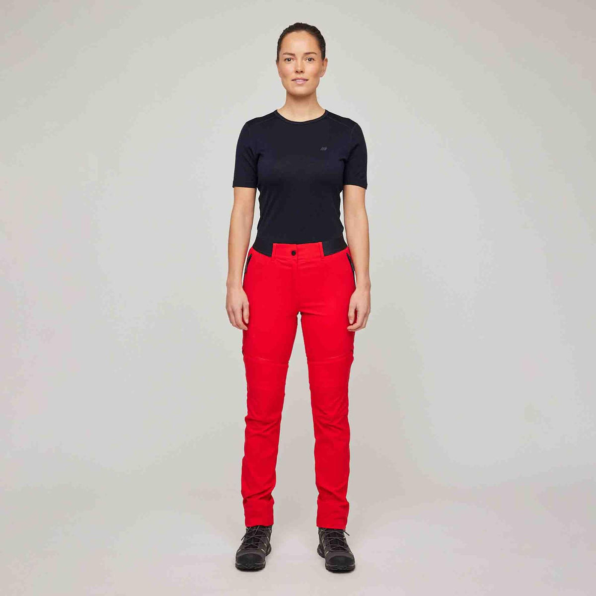 Husnes – Chinese Red