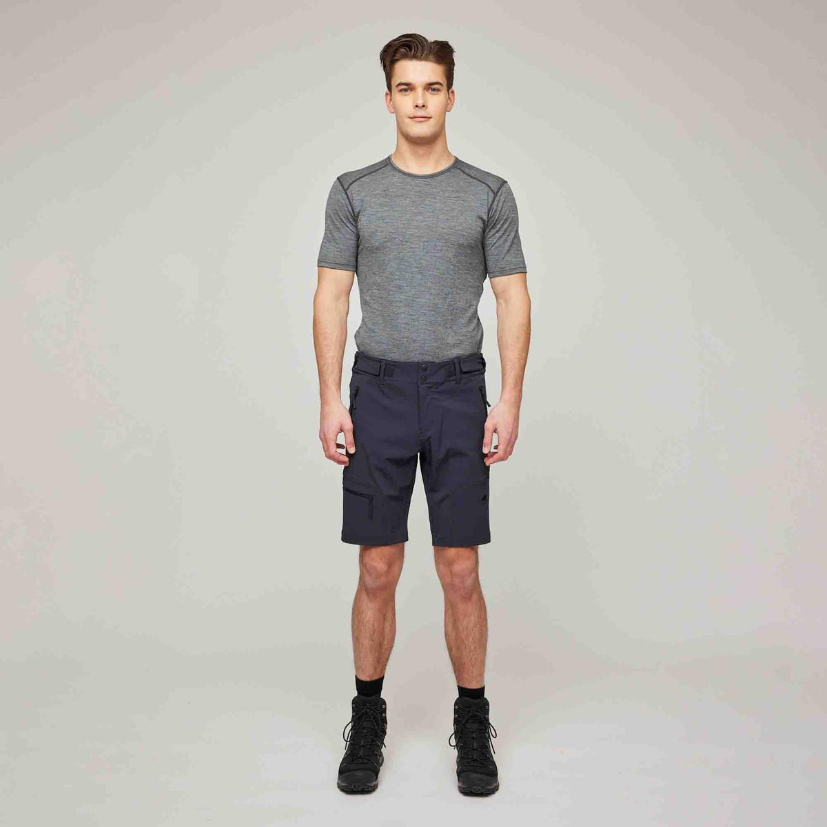 Saksi – Dark Navy