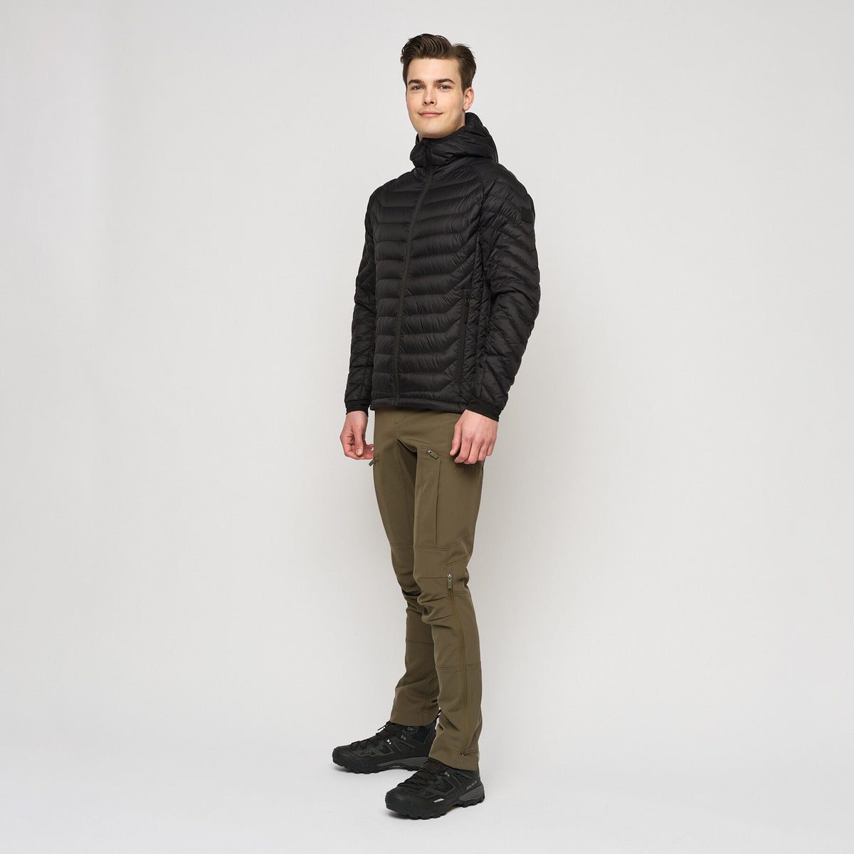 Salen – Black