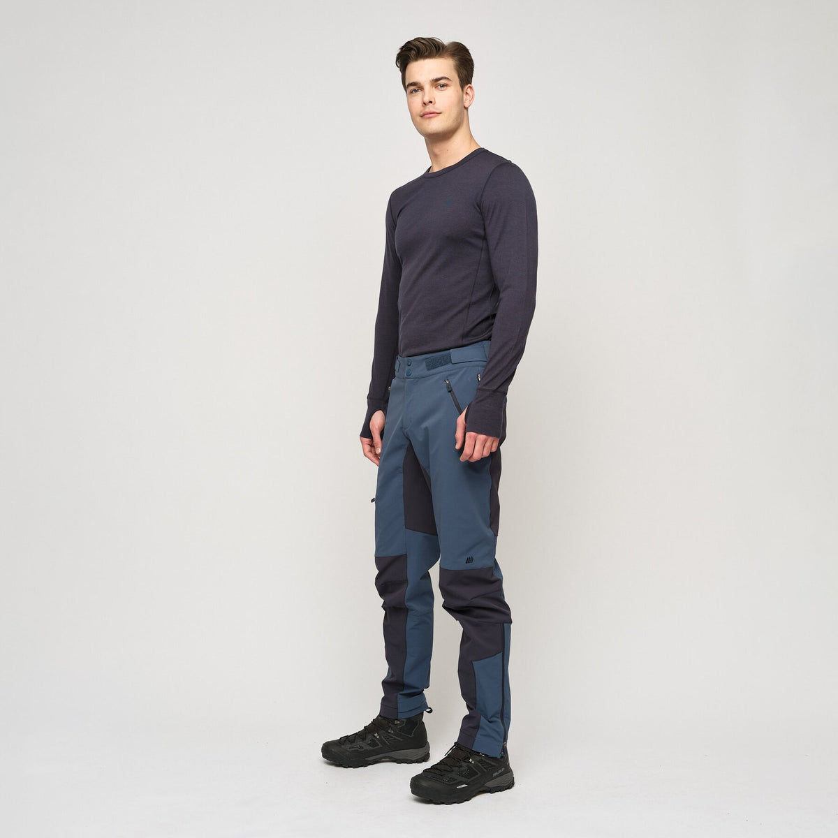 Larstinden – Dark Denim